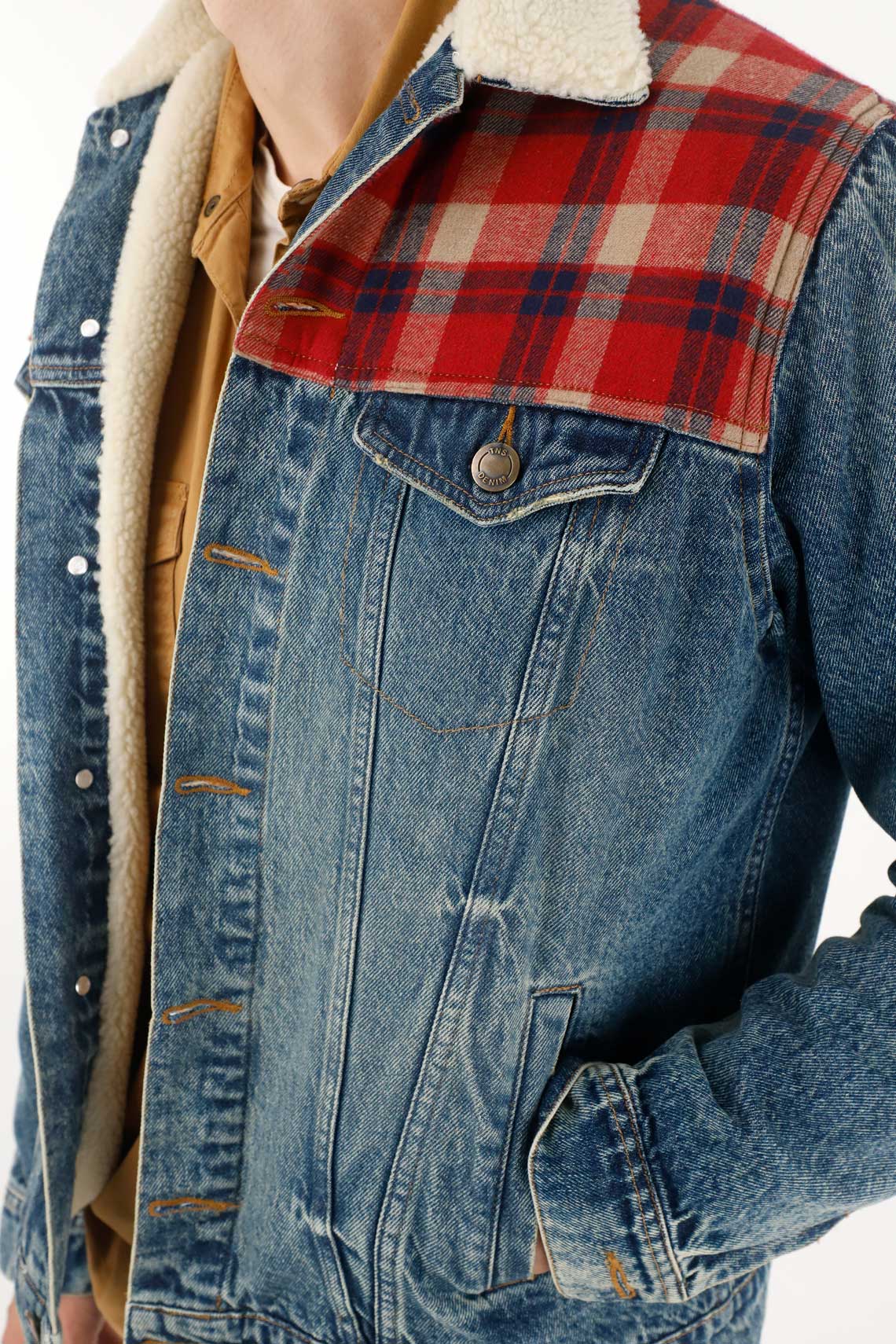 Men's Sherpa Lined Trucker Jacket - Image 3