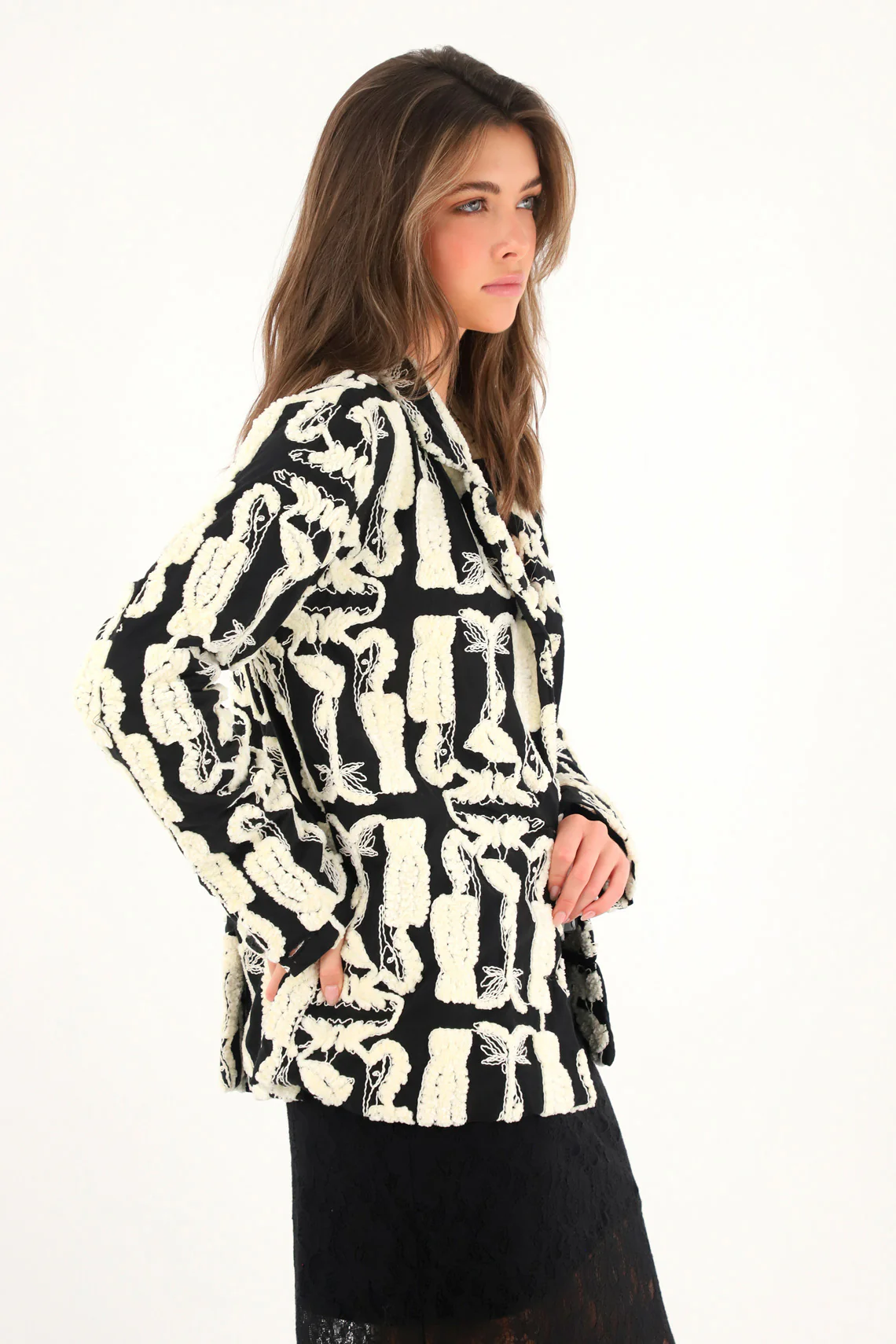 Women's long blazer with plush details - Image 2