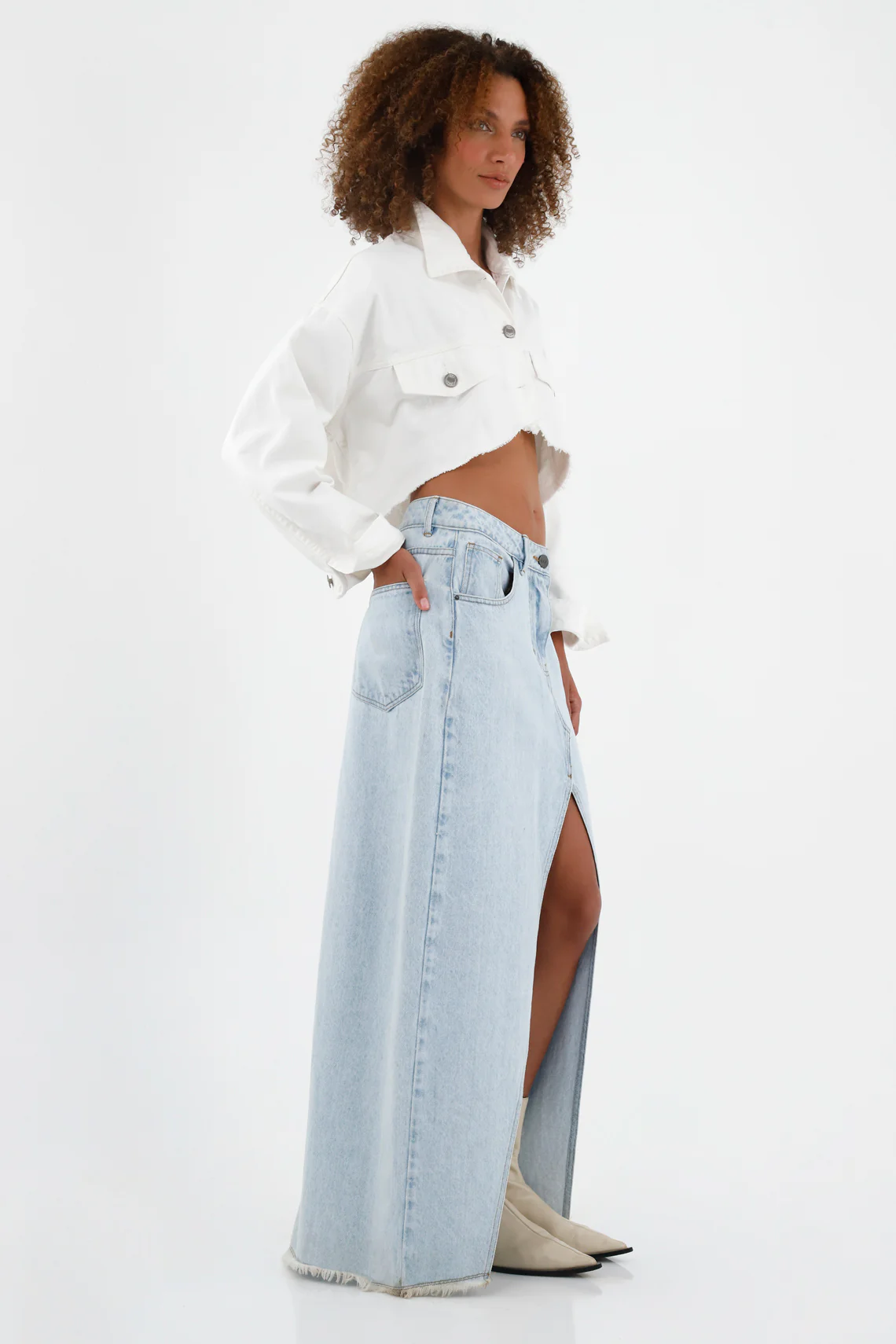 Women's Cropped Ecru Jacket - Image 2