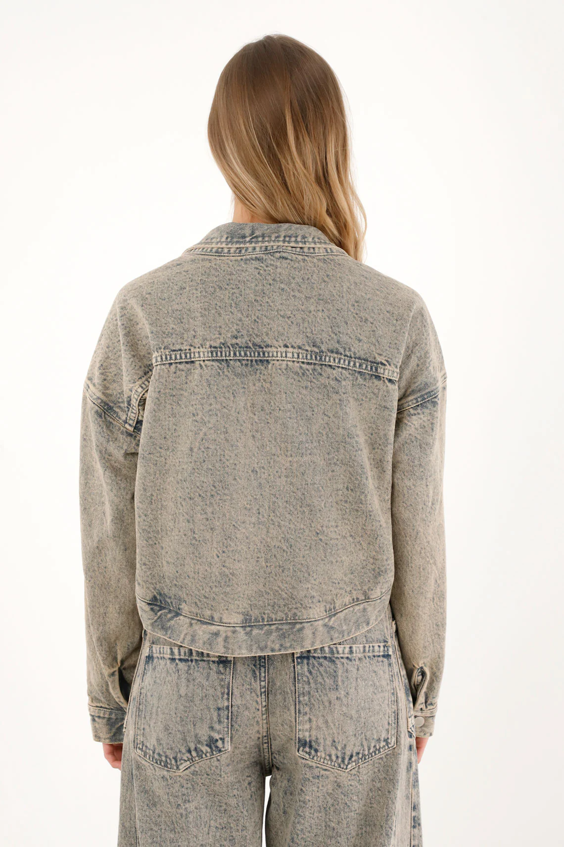 Women's Crop Jacket with Decorative Drawstring - Image 4