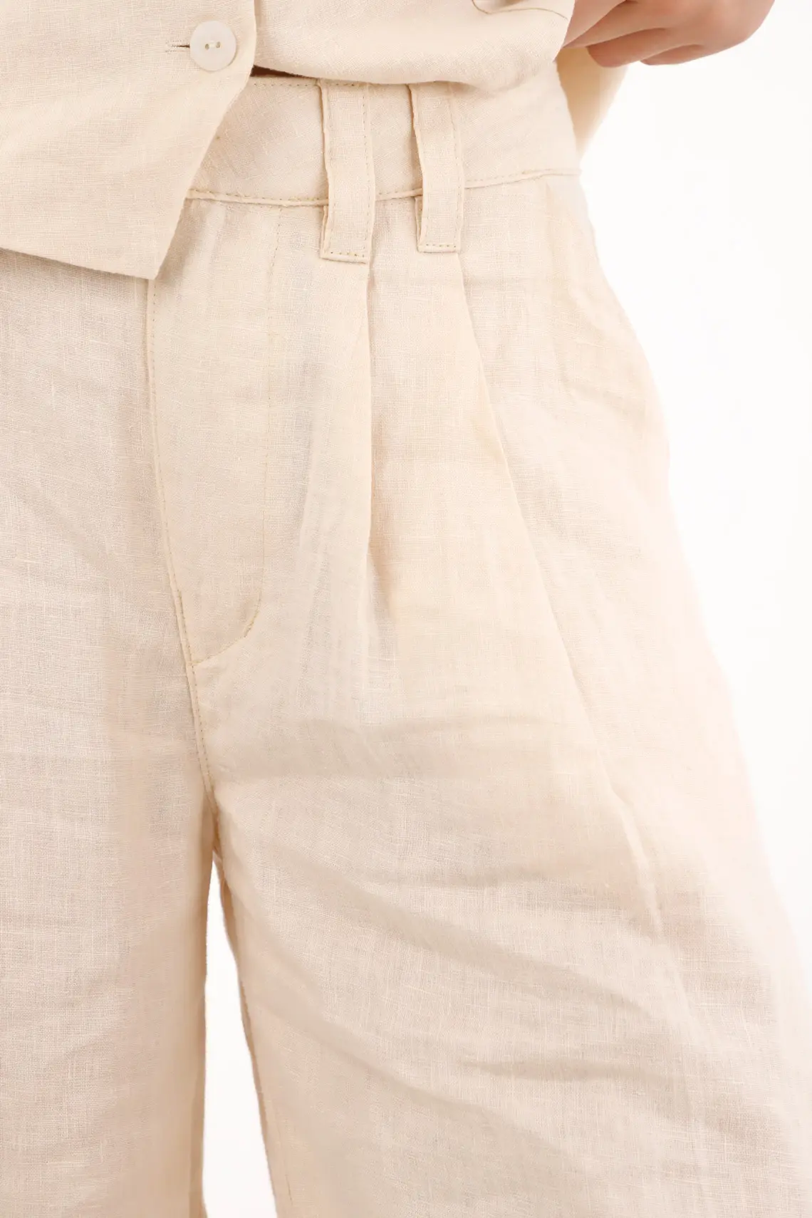 Beige Linen Wide Leg Pants for Women with Front Pleats - Image 4