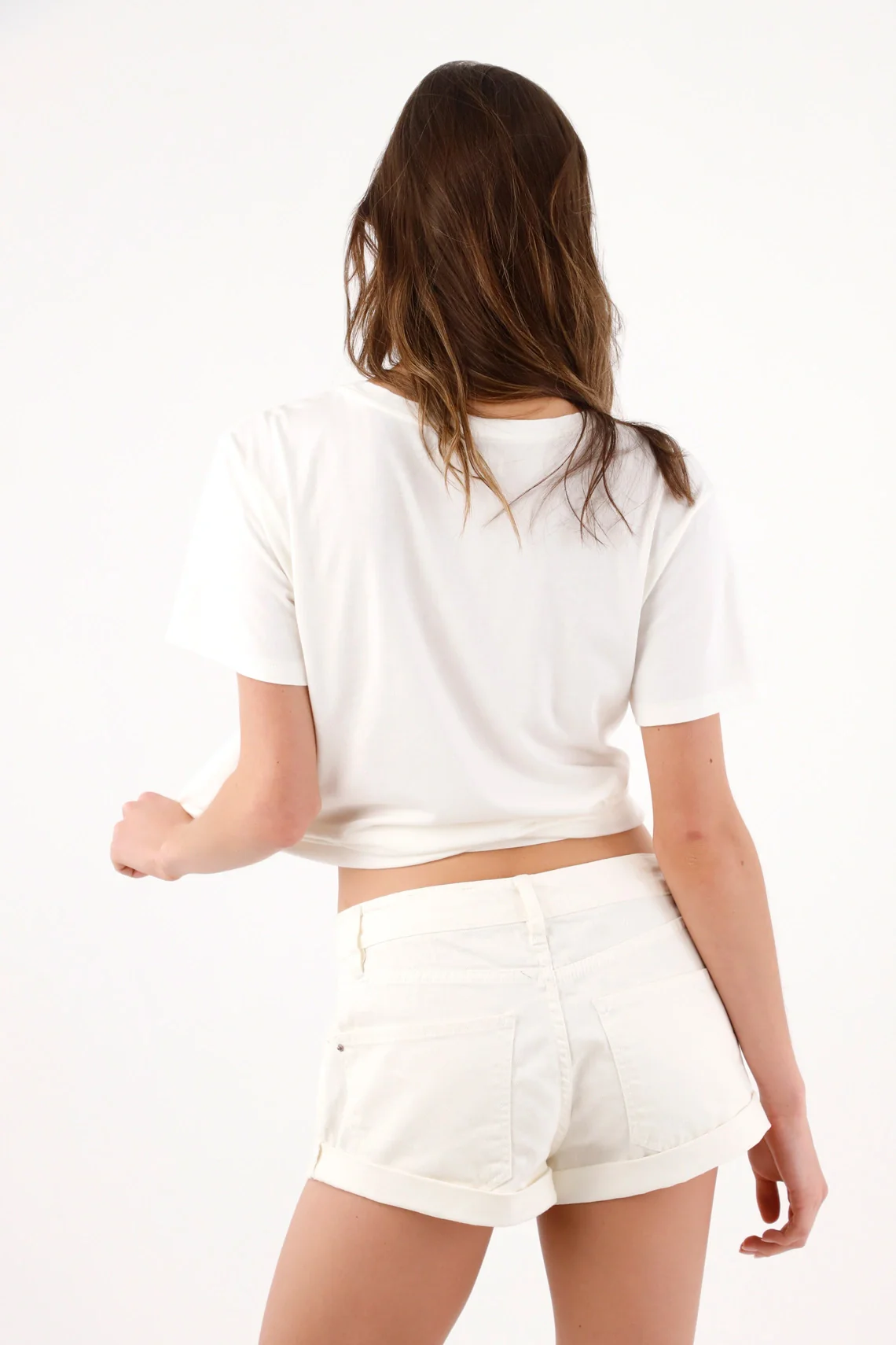 Fitted Bermuda Shorts with Rolled Hem in Off-White Cotton for Women - Image 5