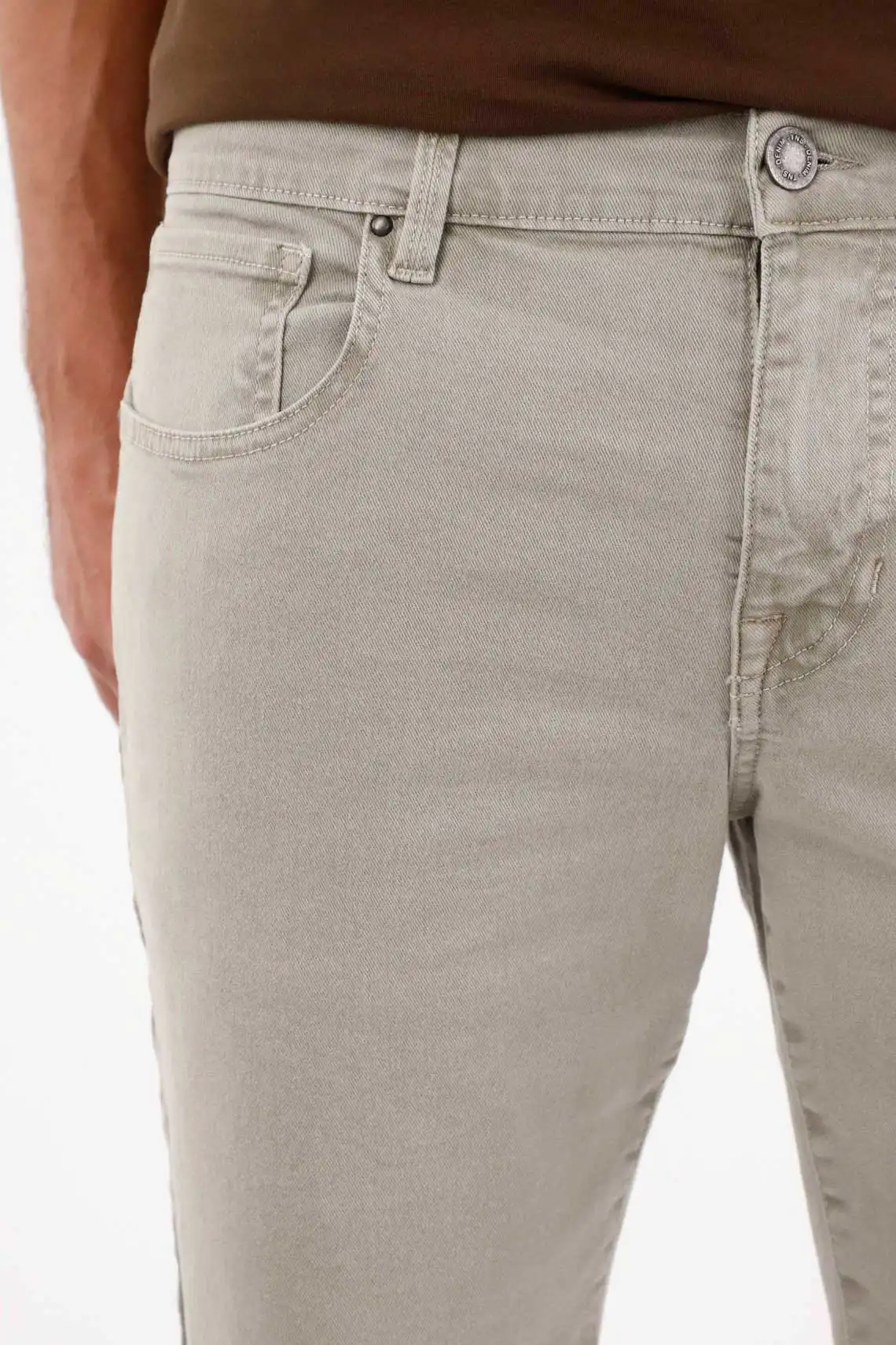 Gray Nudy Bermuda Shorts with Vintage Effect for Men - Image 4
