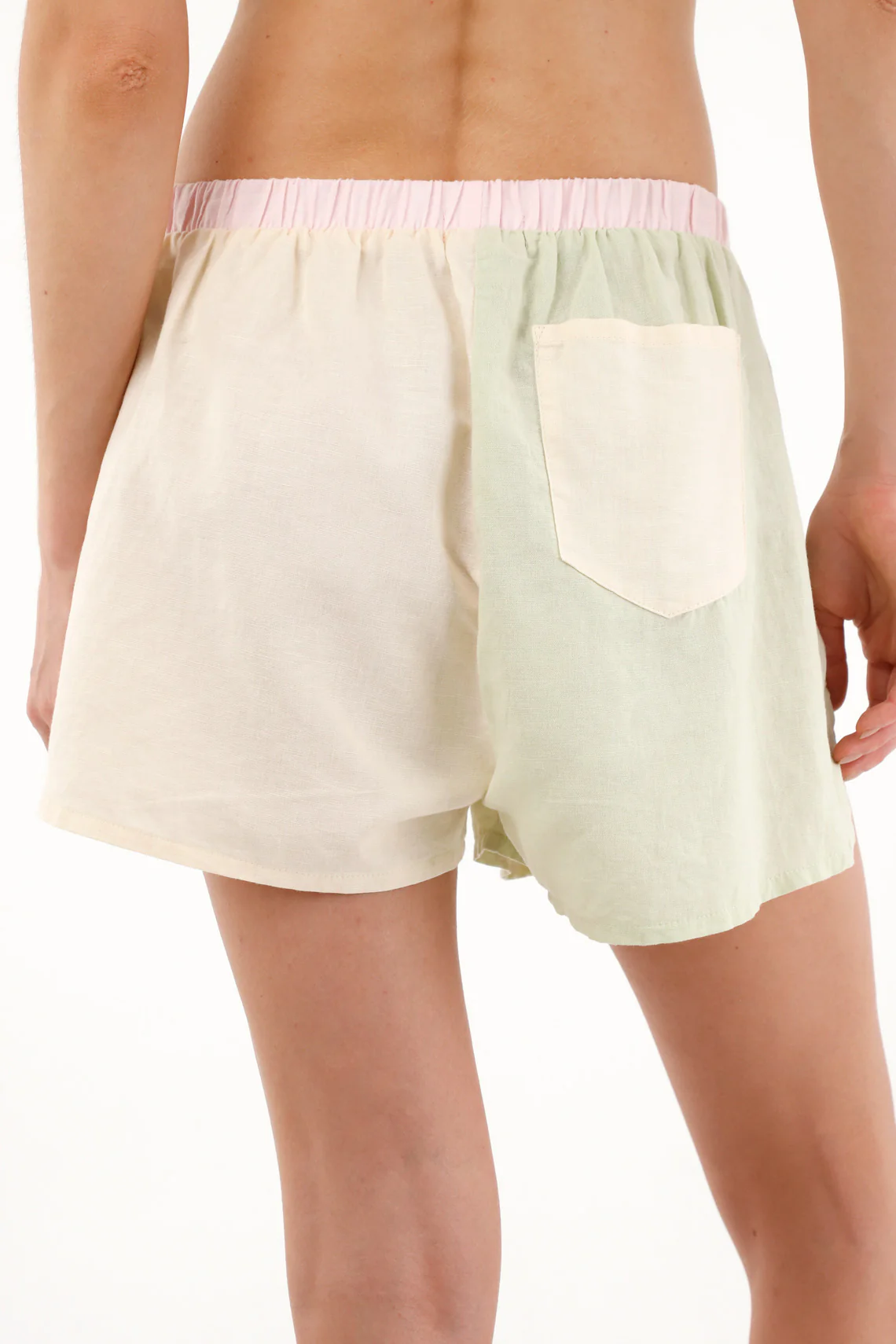 Women's multicolor embroidered shorts - Image 4