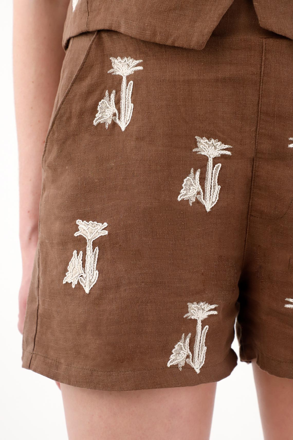 Women's 100% Linen Shorts with Coffee Embroidery - Image 3