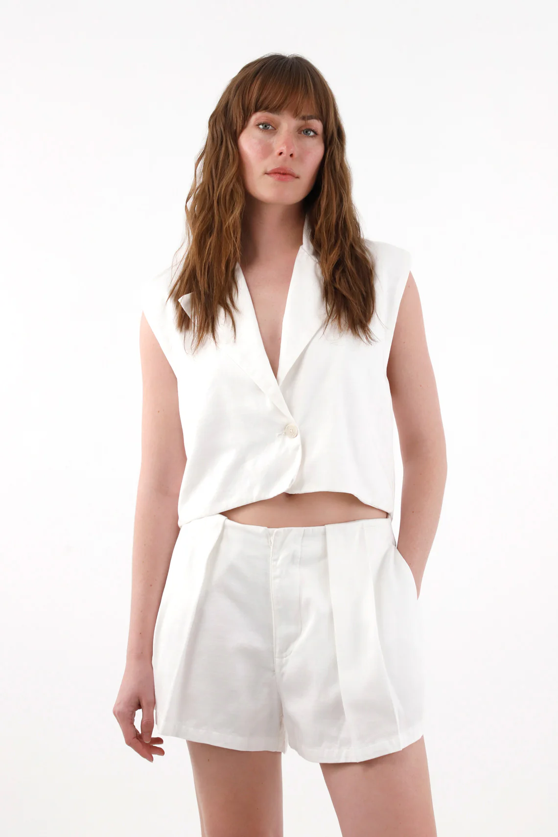 Women's High-Waisted Pleated Shorts in Cream - Image 2