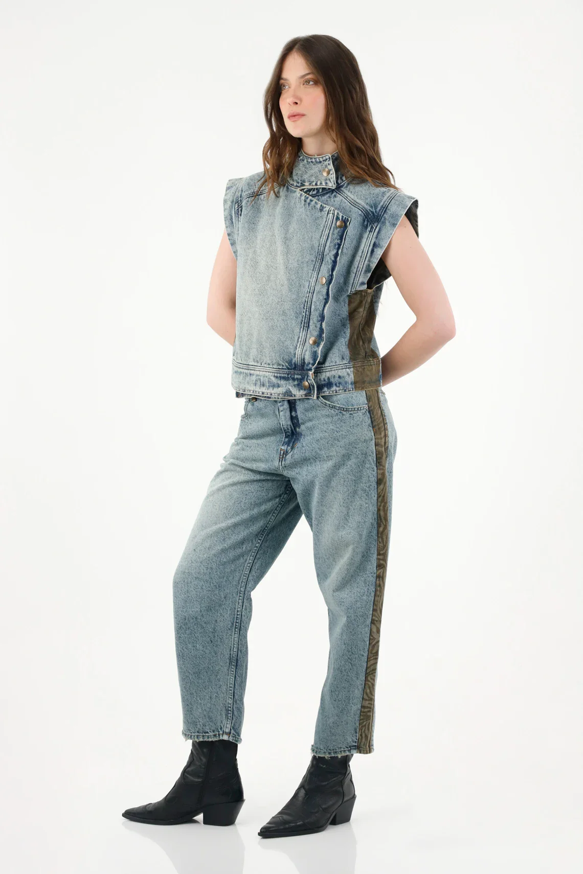 Blue Cotton Slouchy Jeans for Women - Image 3