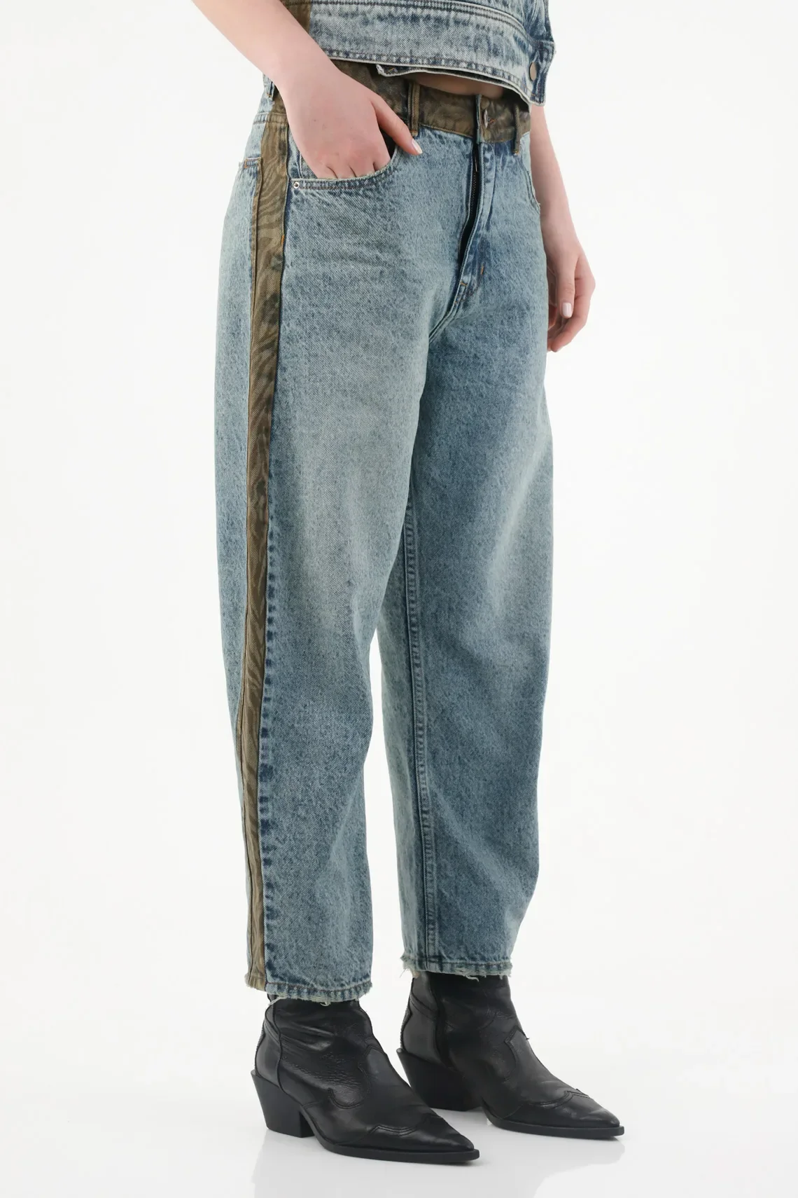 Blue Cotton Slouchy Jeans for Women - Image 4
