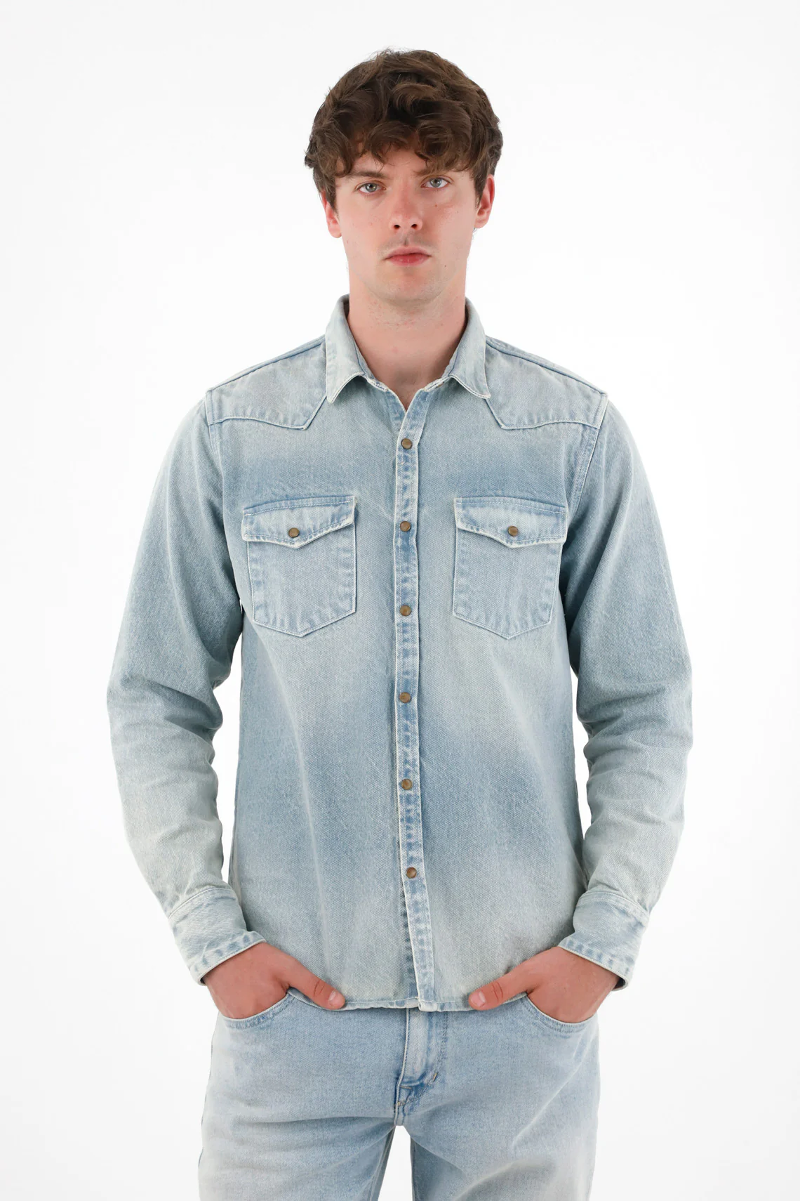 Stylish Blue Denim Shirt with Pockets for Men - Image 3