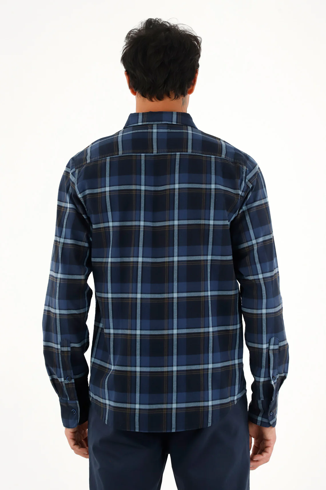 Men's Blue Plaid Button-Down Shirt - Image 4