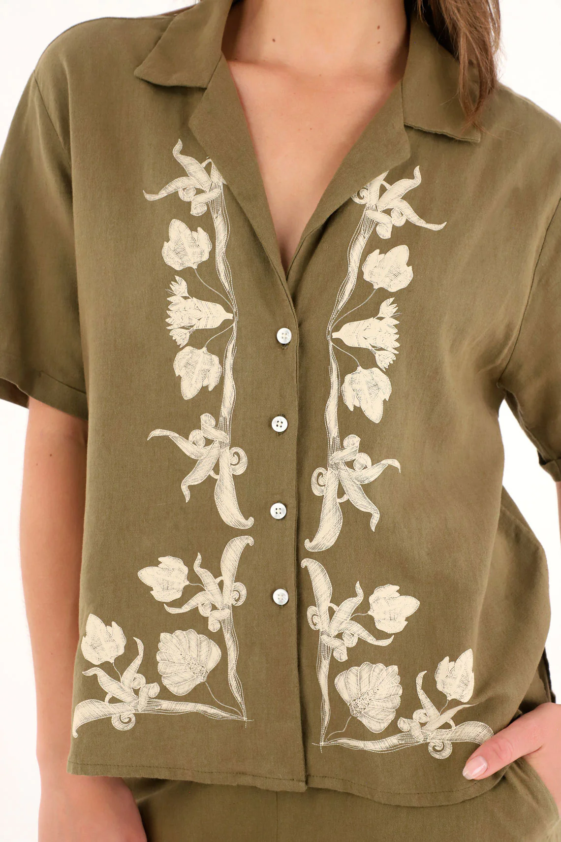 Women's bowling shirt with embroidered detailing. - Image 3