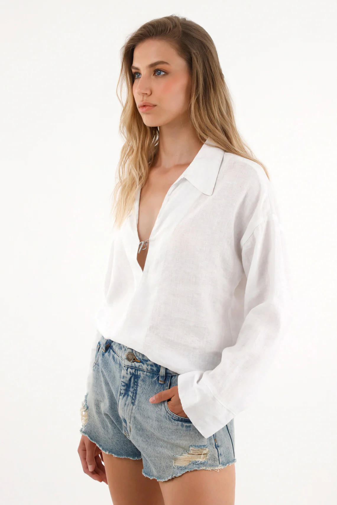 Women's Long Sleeve White V-Neck Shirt 100% Linen