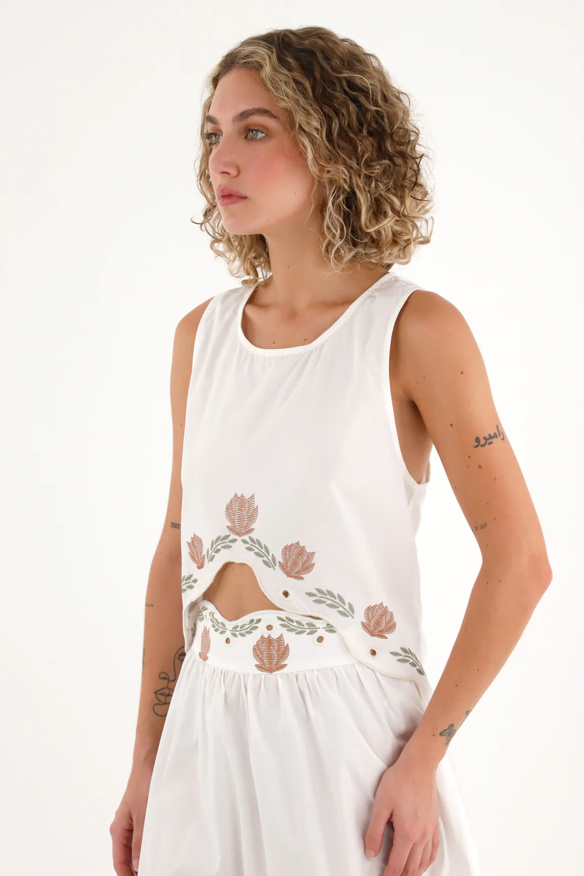 Women's Cream Sleeveless Top - Image 2