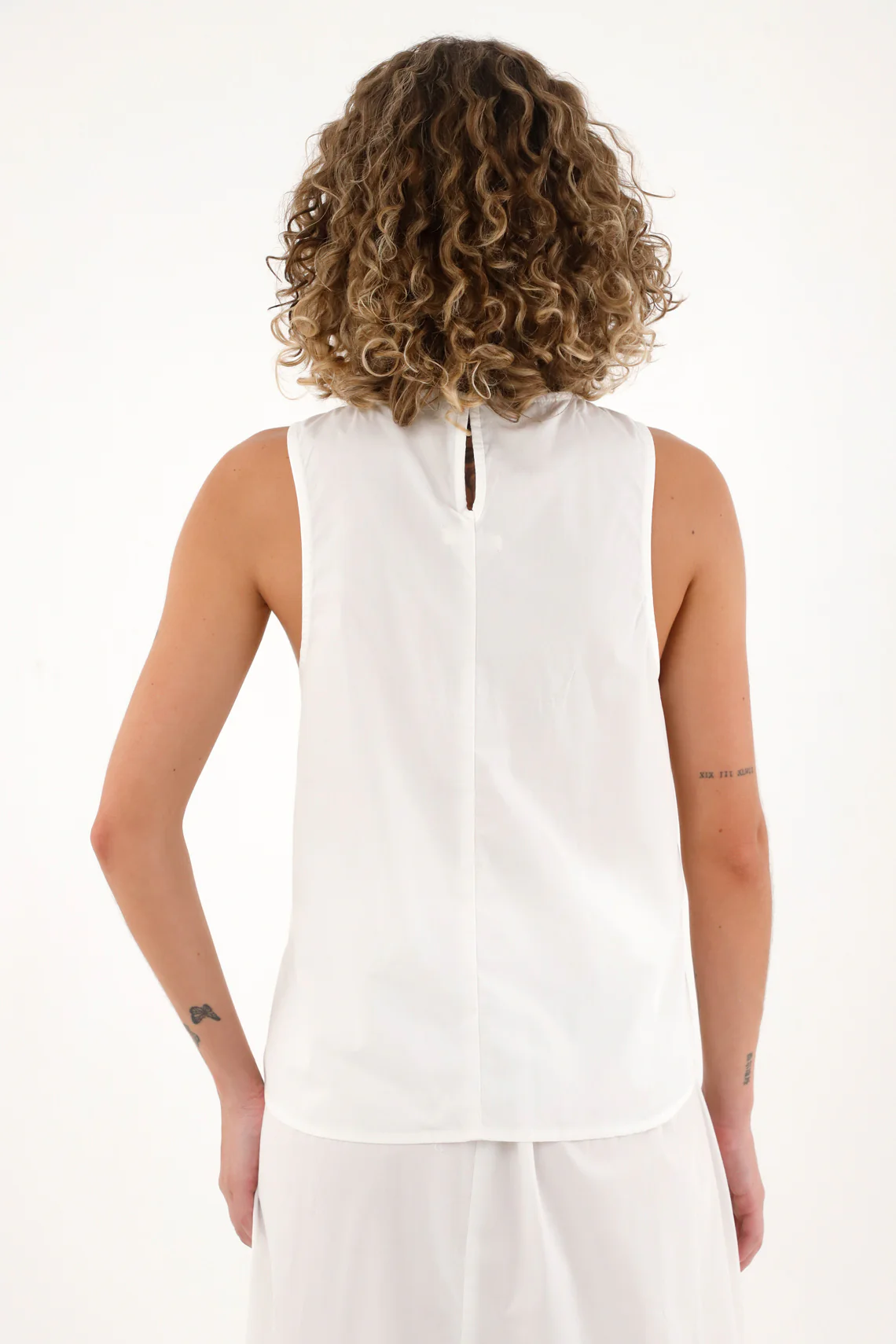 Women's Cream Sleeveless Top - Image 4