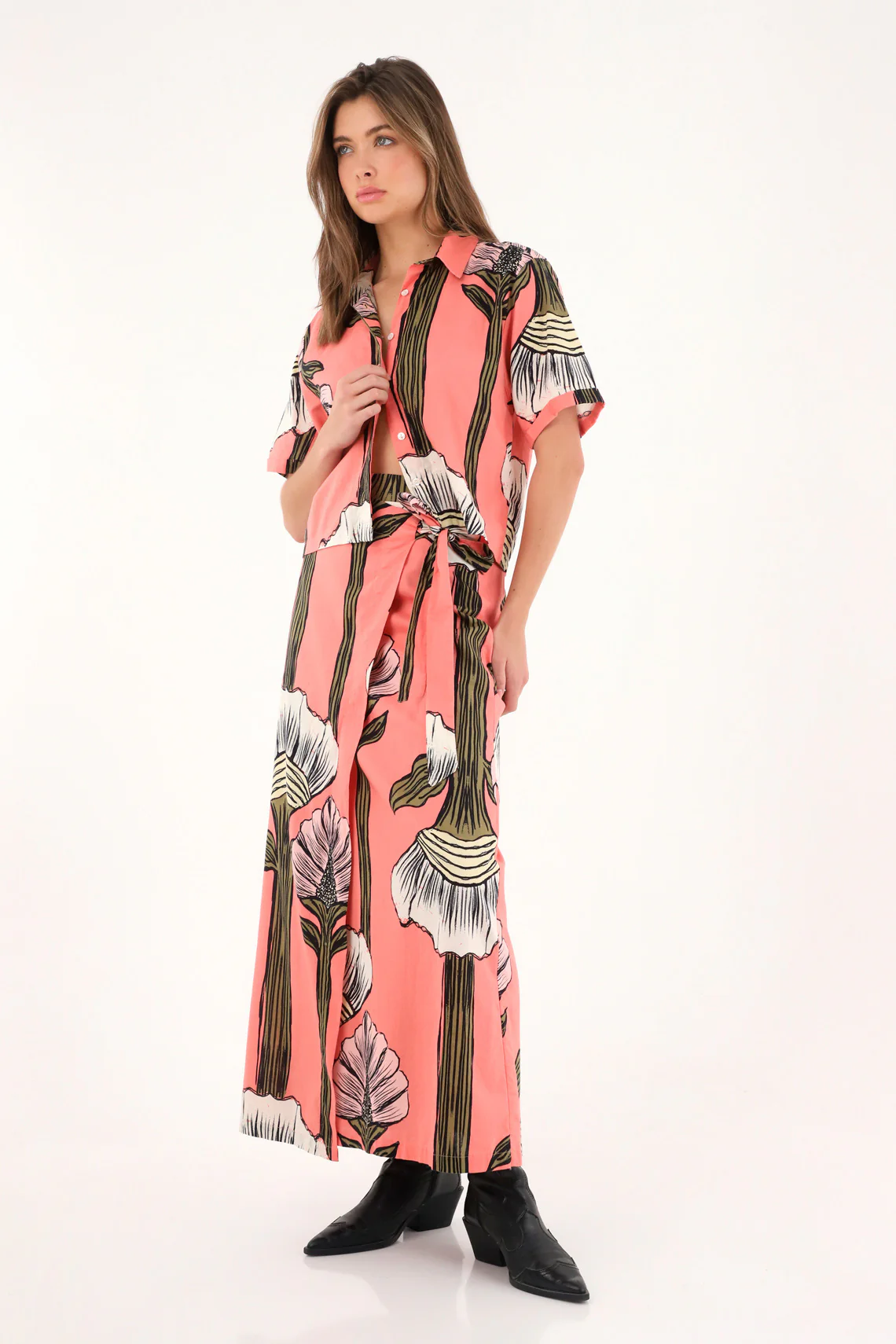 Women's Floral Print Shirt - Image 2