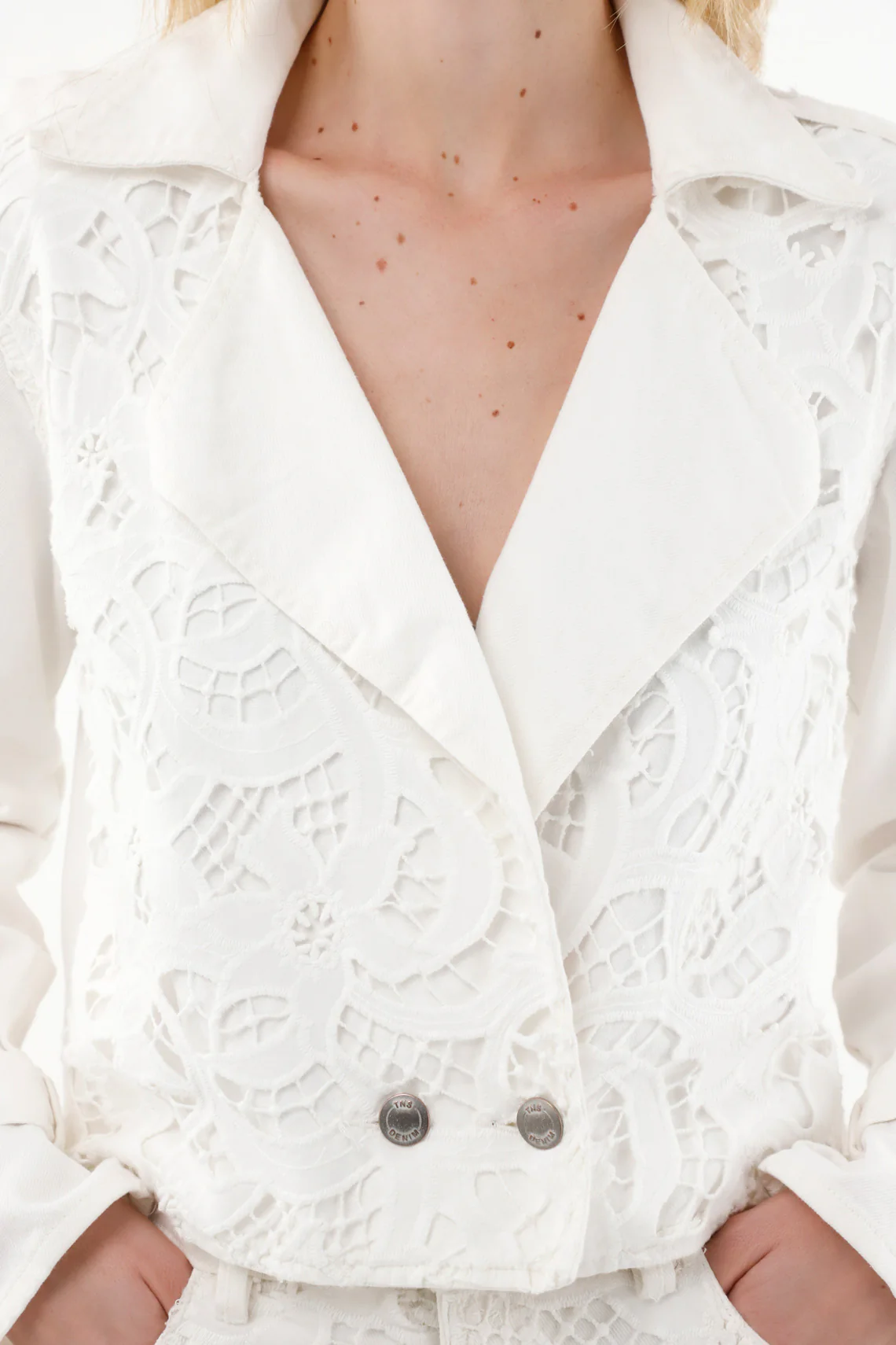 Off-White Jacket with Fabric on the Front for Women - Image 2