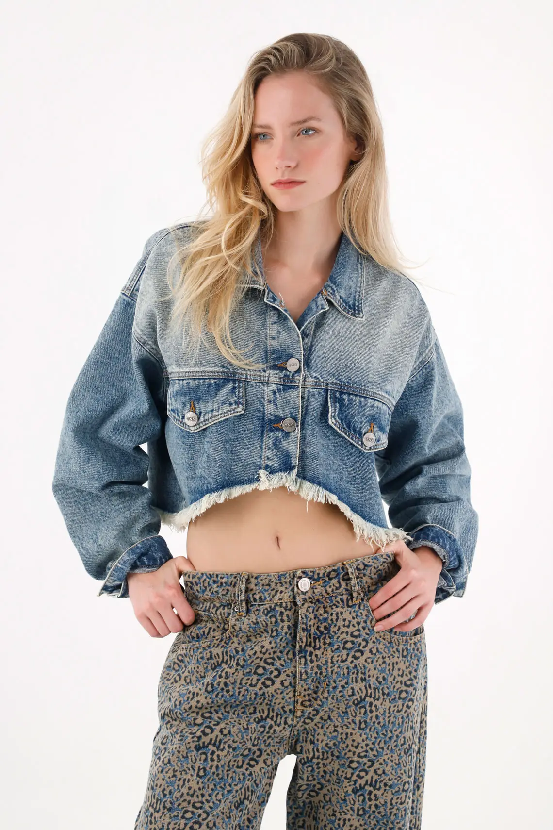Crop Jacket with Cut Hem in Denim for Women - Image 2