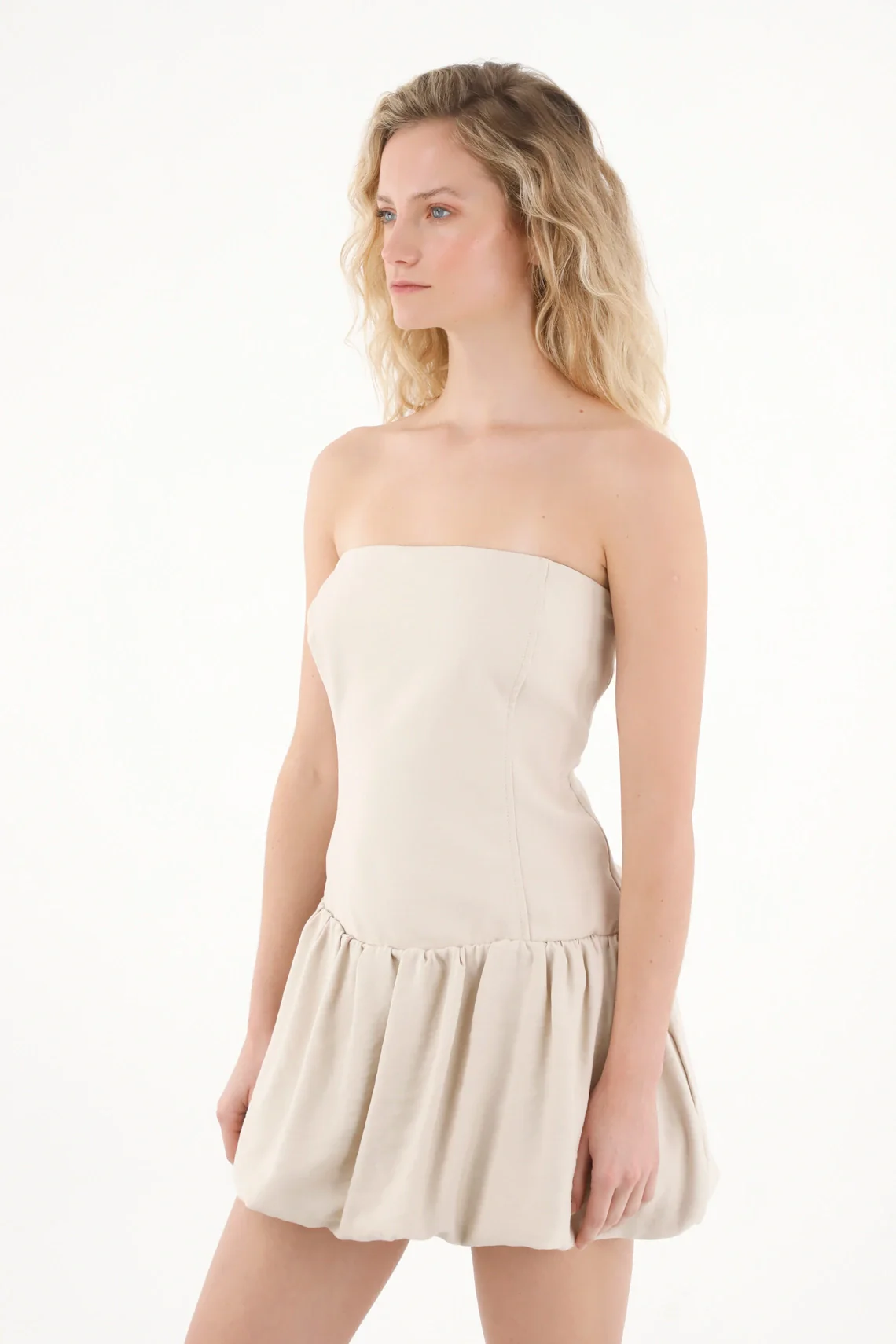 Off-White Strapless Balloon Silhouette Dress for Women - Image 2