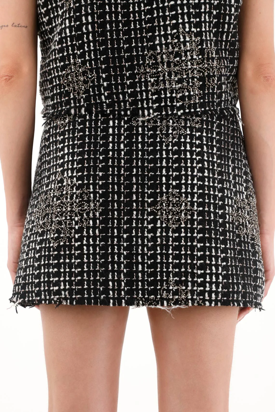 Women's black skirt with shiny appliques - Image 4