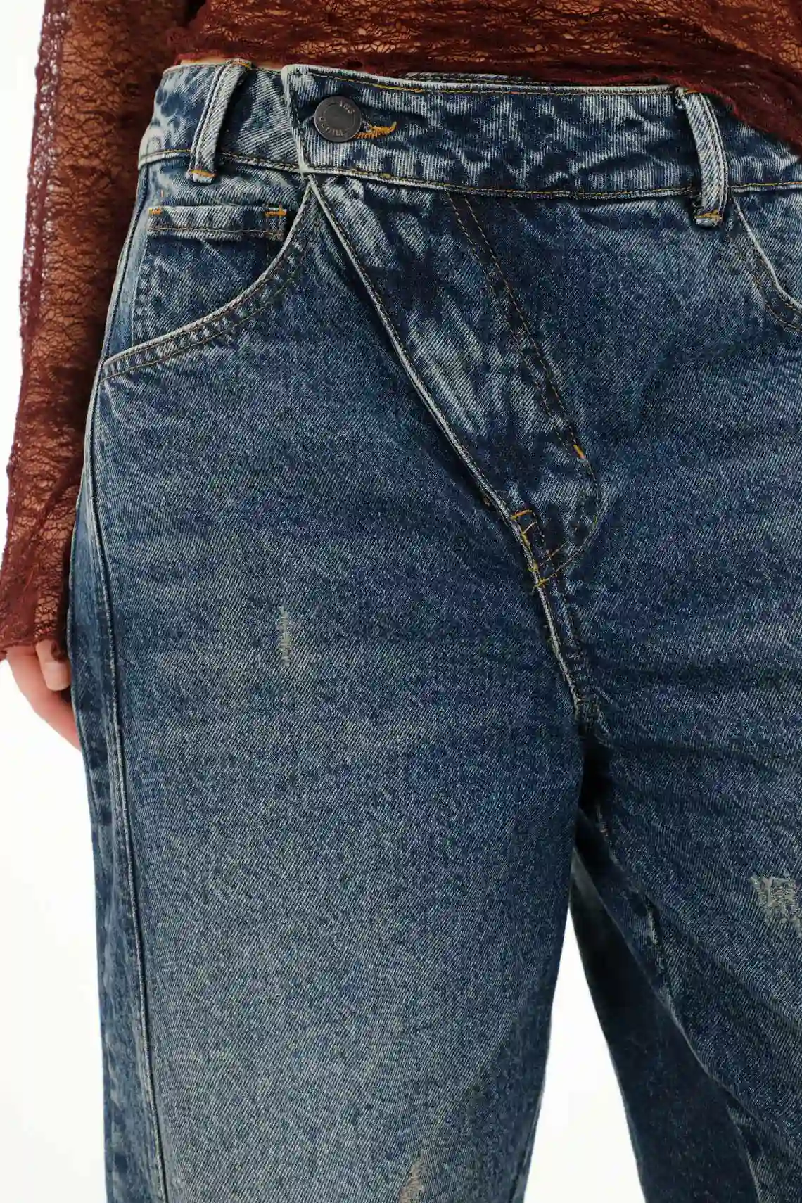 Low Rise Horseshoe Jeans with Rips in Blue for Women - Image 3