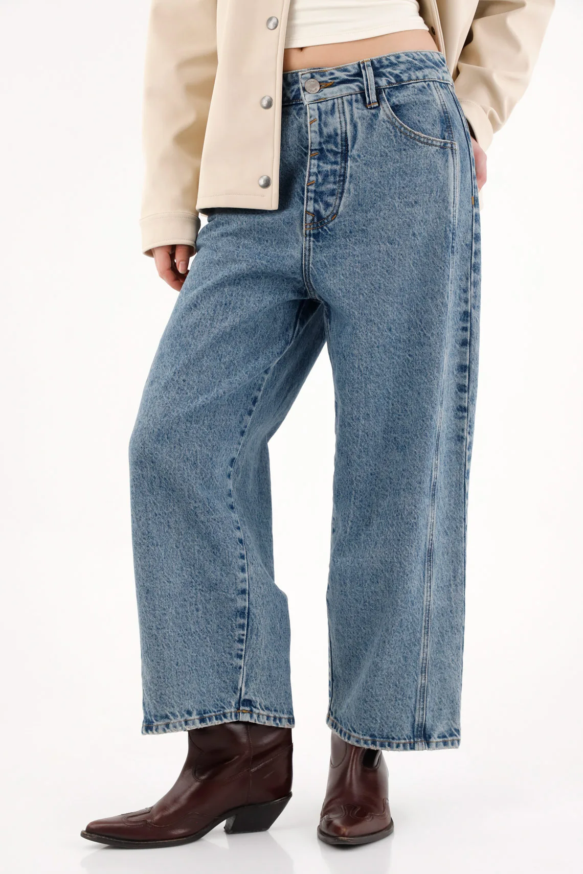 Mid Rise Horseshoe Jeans in Blue for Women - Image 2