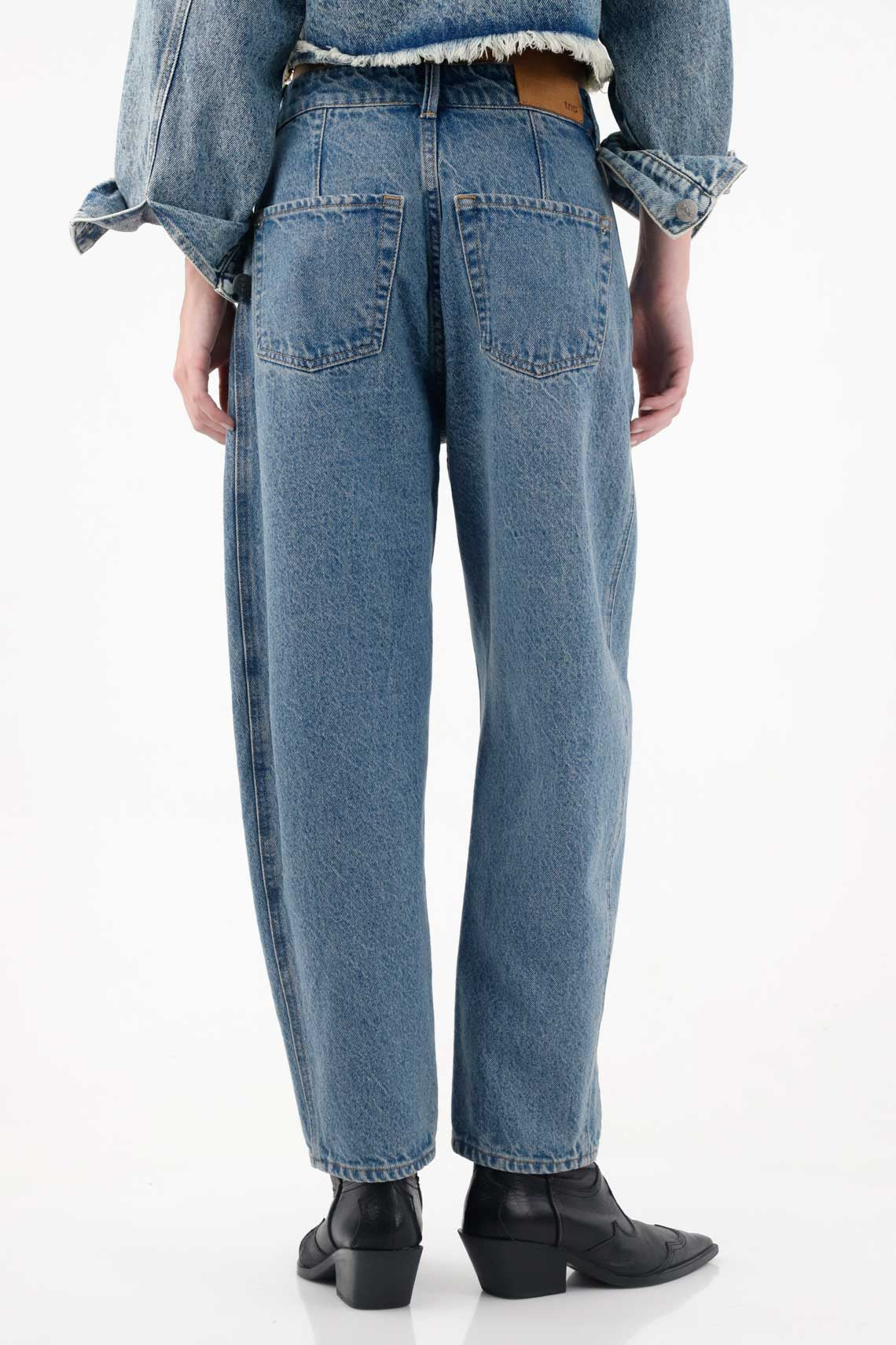 Classic Blue Mom Fit Jeans for Women - Image 4