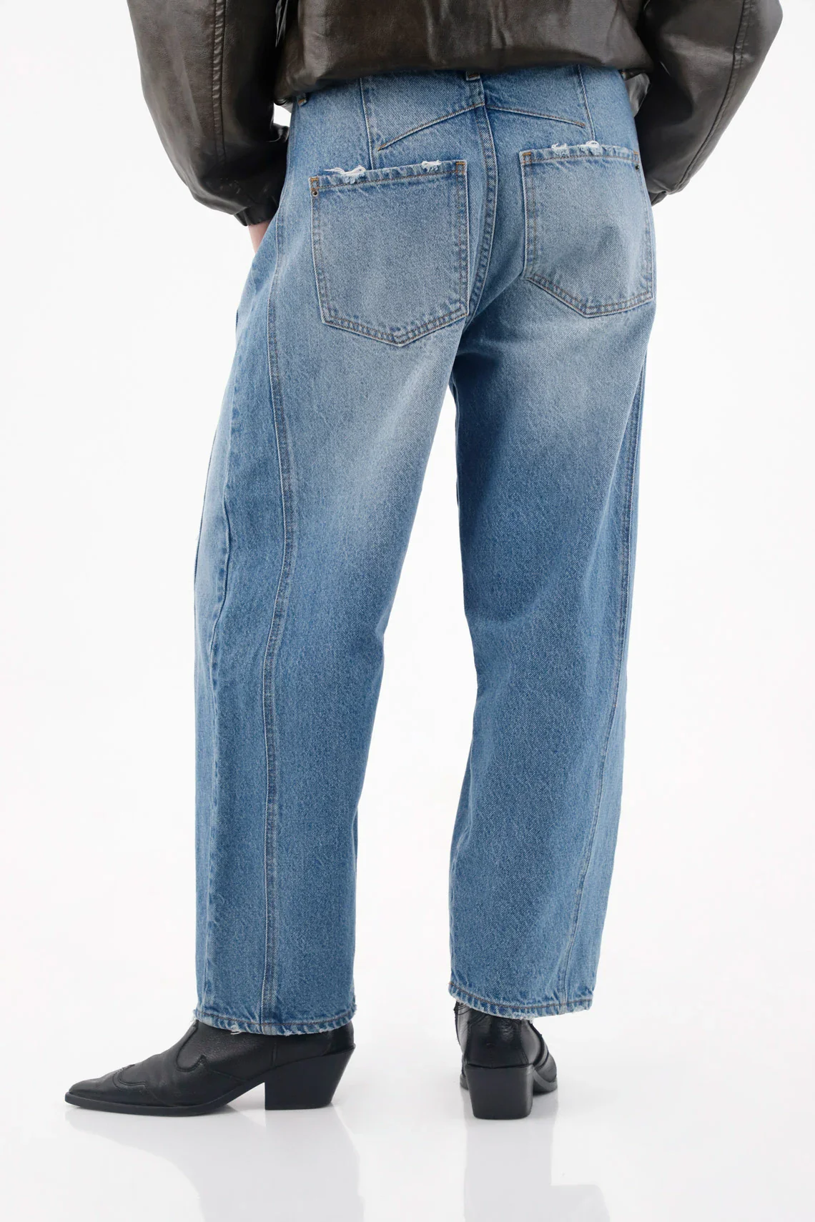 Light Blue Ripped Jeans for Women - Image 5
