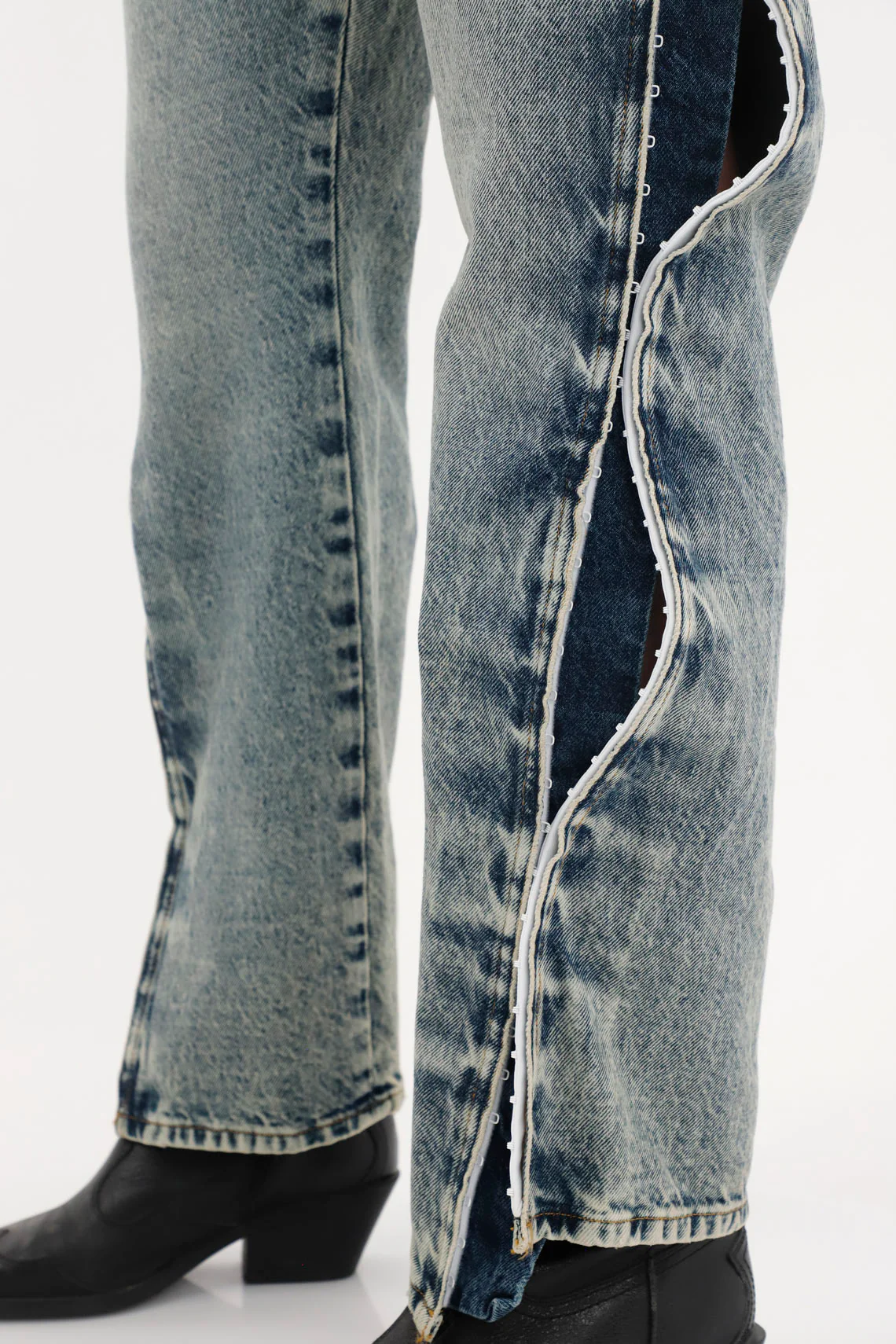 Straight Jeans with Openings and Side Fastenings for Women - Image 3
