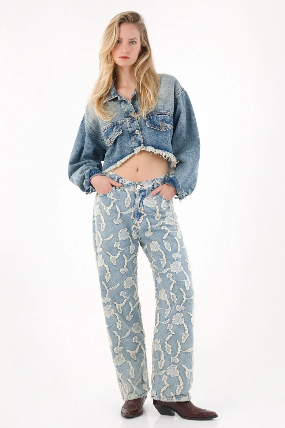 Straight Jeans with Embroidery for Women