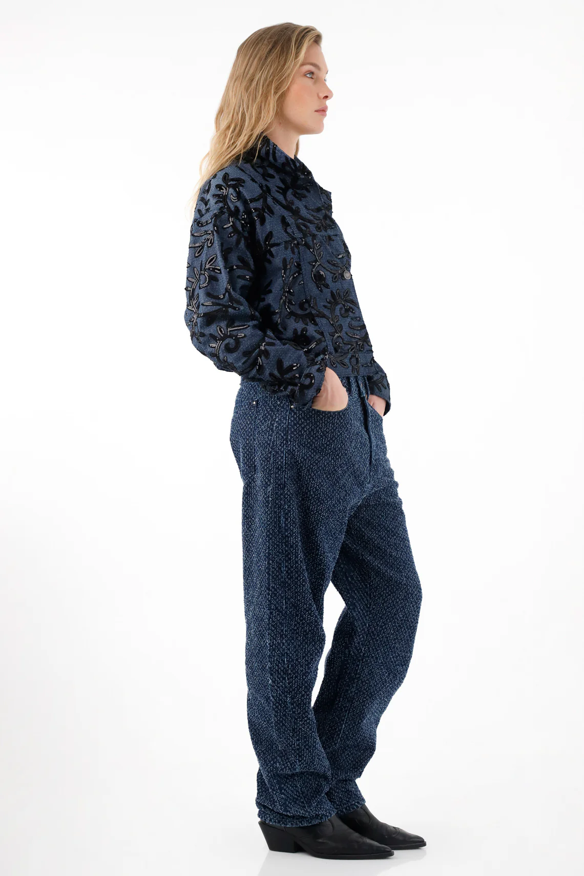 Women's Dark Blue Low-Rise Balloon Jeans - Image 5