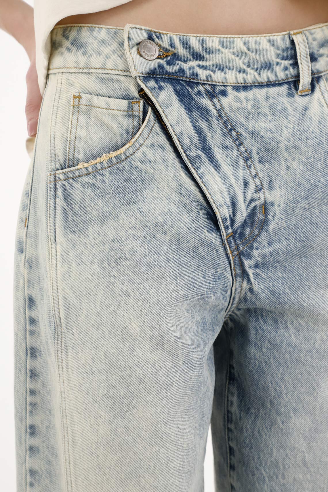 Women's Blue Low Rise Horseshoe Jeans with Asymmetrical Detail - Image 3