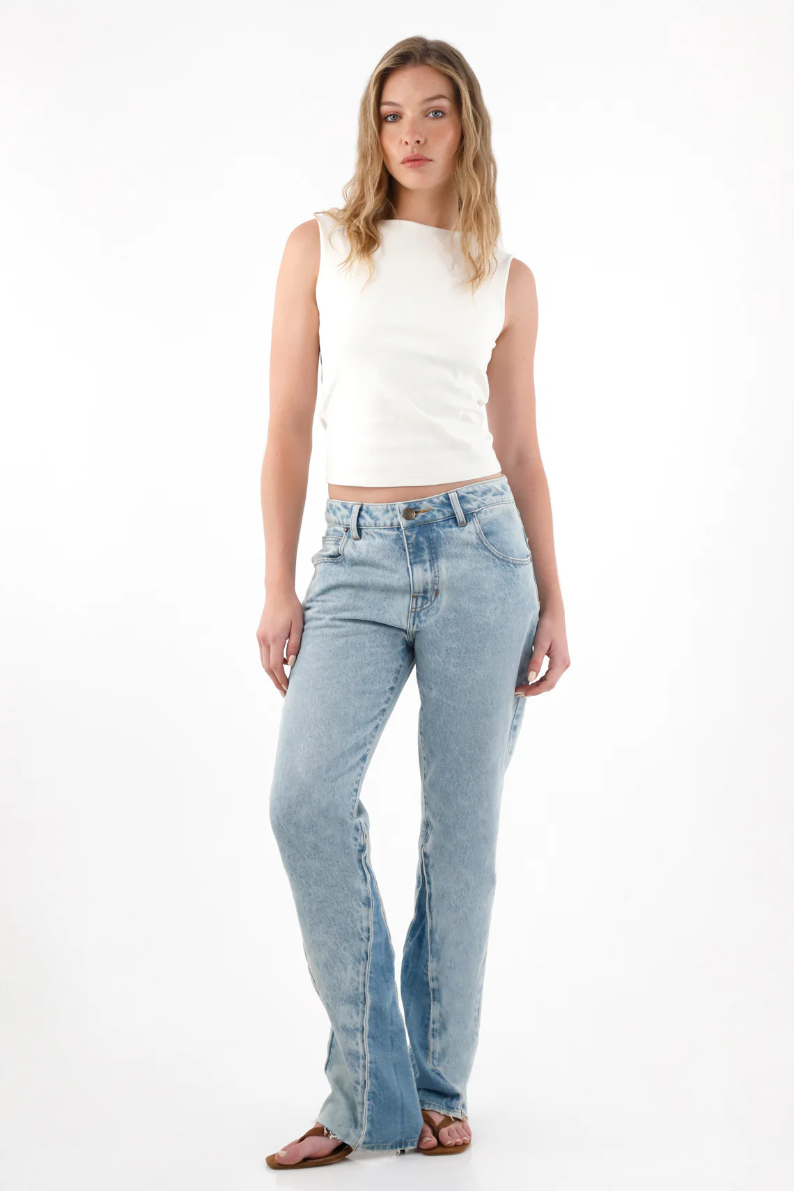 Women's Mid-Rise Straight Leg Blue Jeans