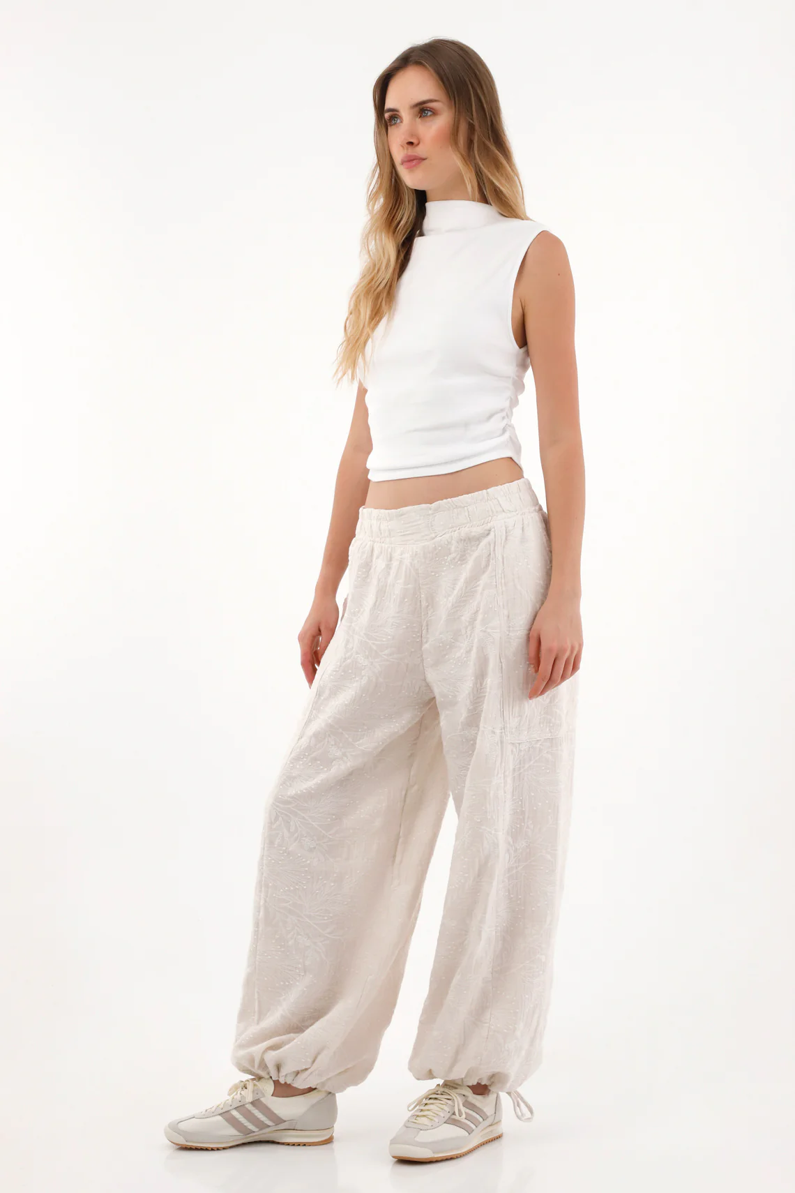 Women's Gray Embroidered Jogger Pants - Image 3