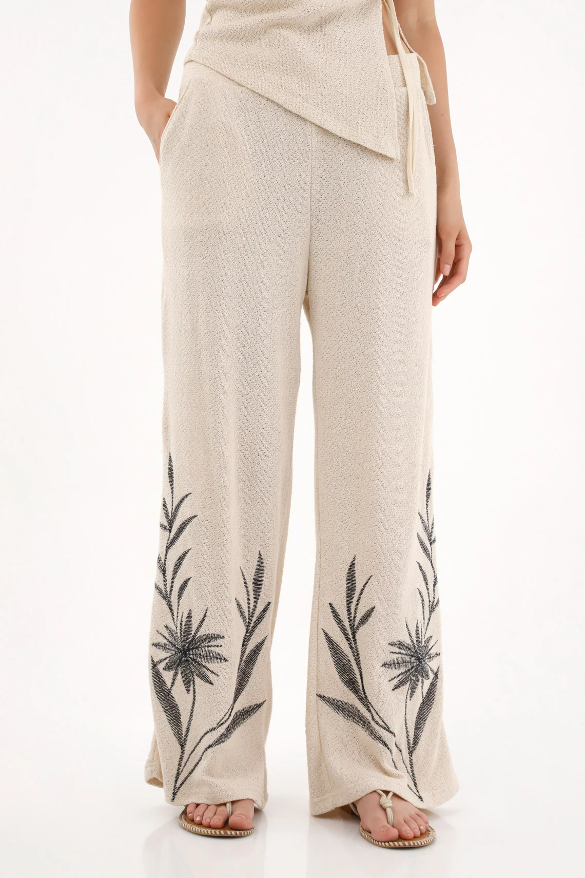 Women's Embroidered Wide Leg Trousers - Image 2