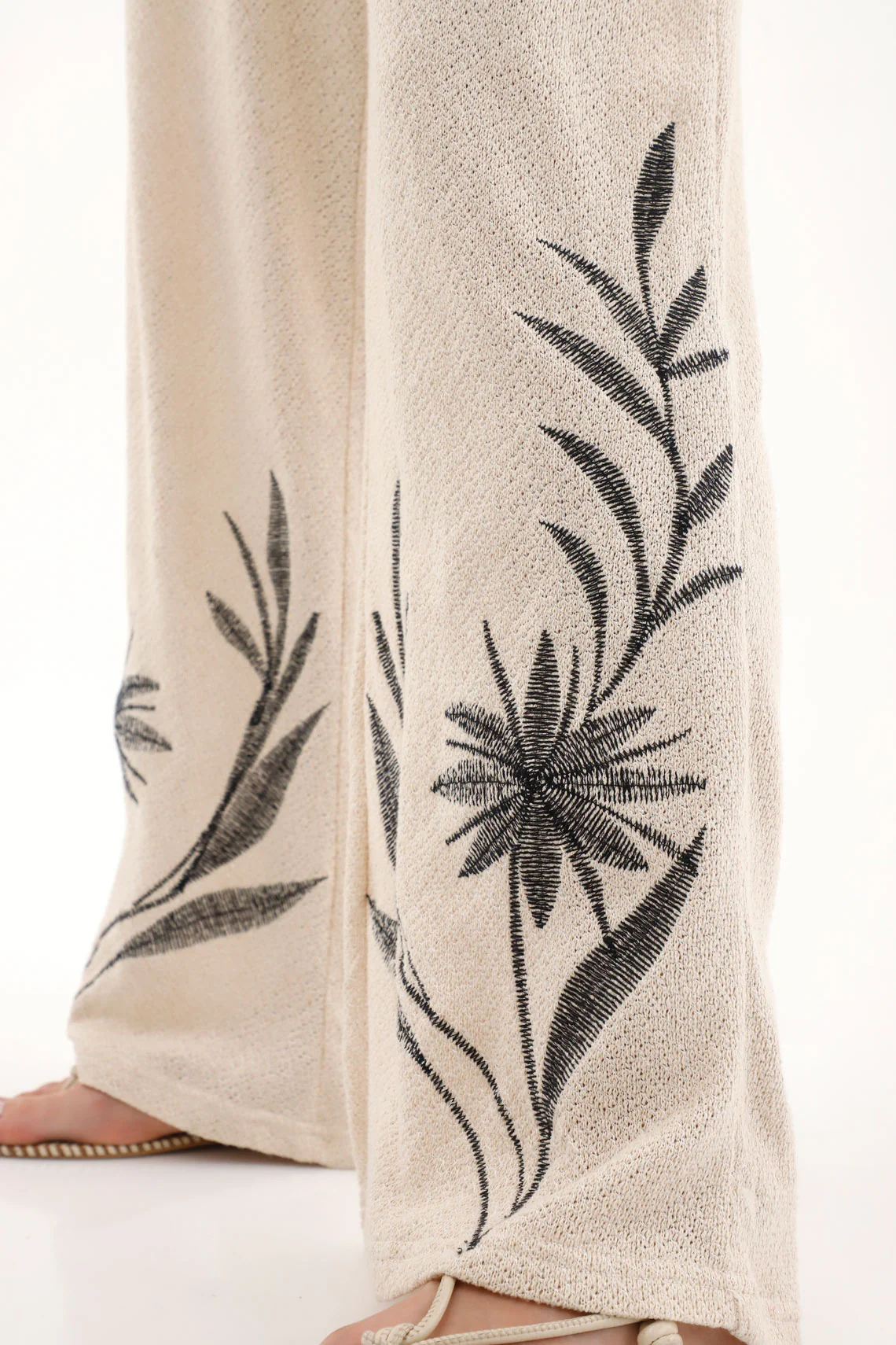 Women's Embroidered Wide Leg Trousers - Image 3