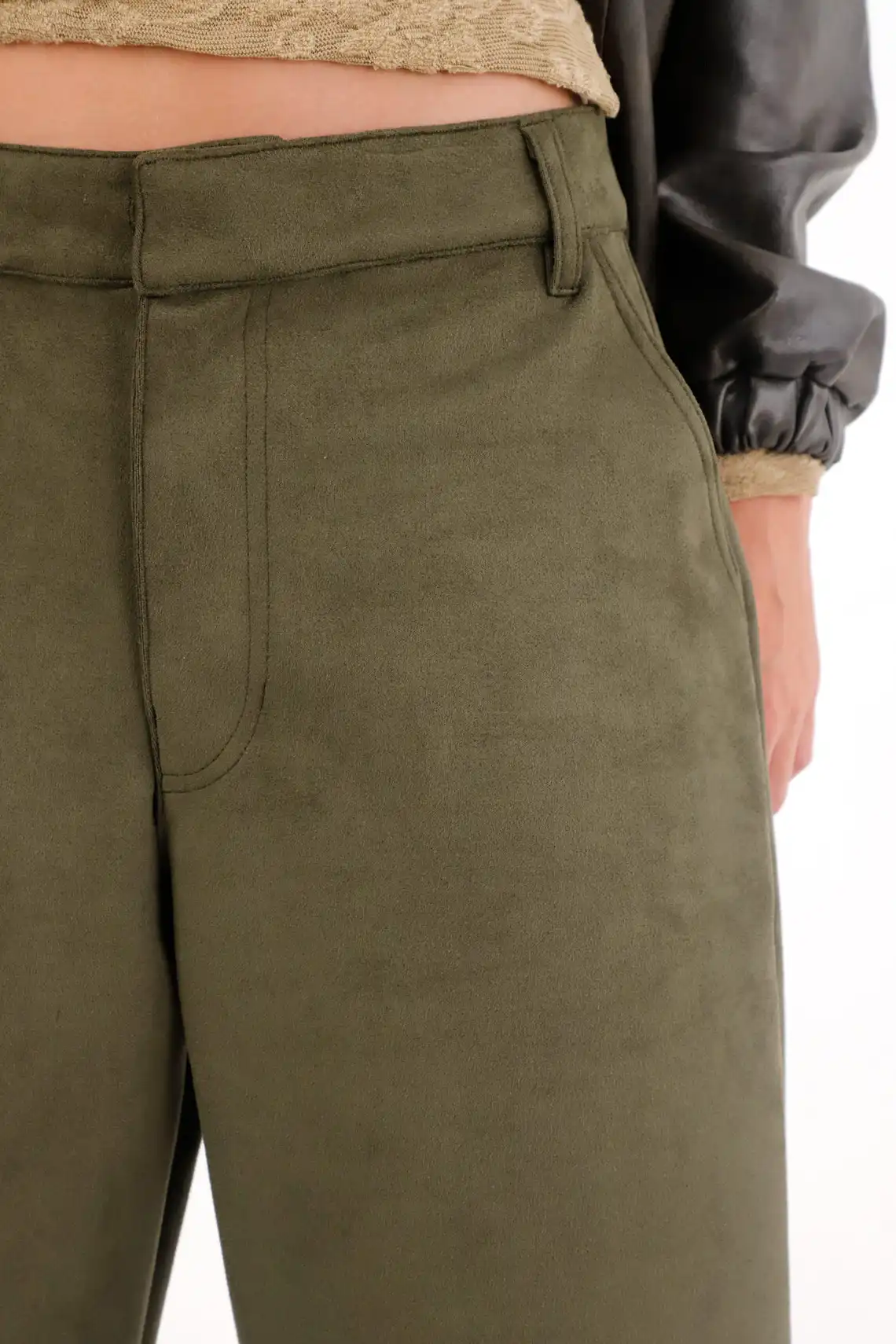 Oversized Pants with Pockets for Women - Image 3