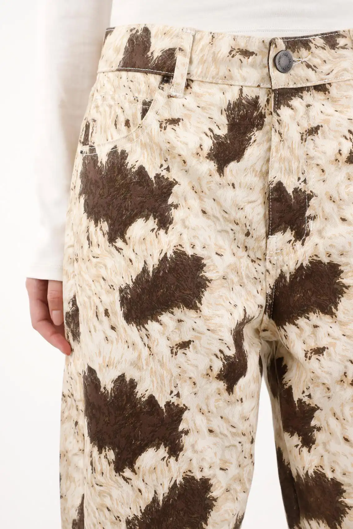 Barrel Pants in Printed Drill for Women - Image 3