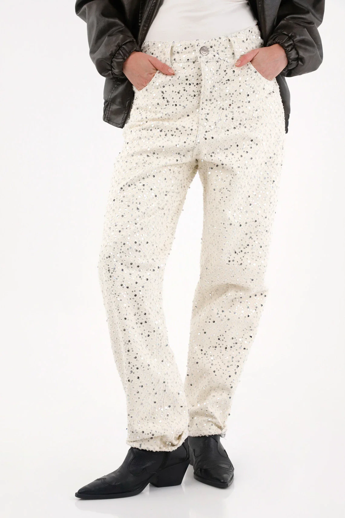Straight Pants with Shine for Women - Image 2