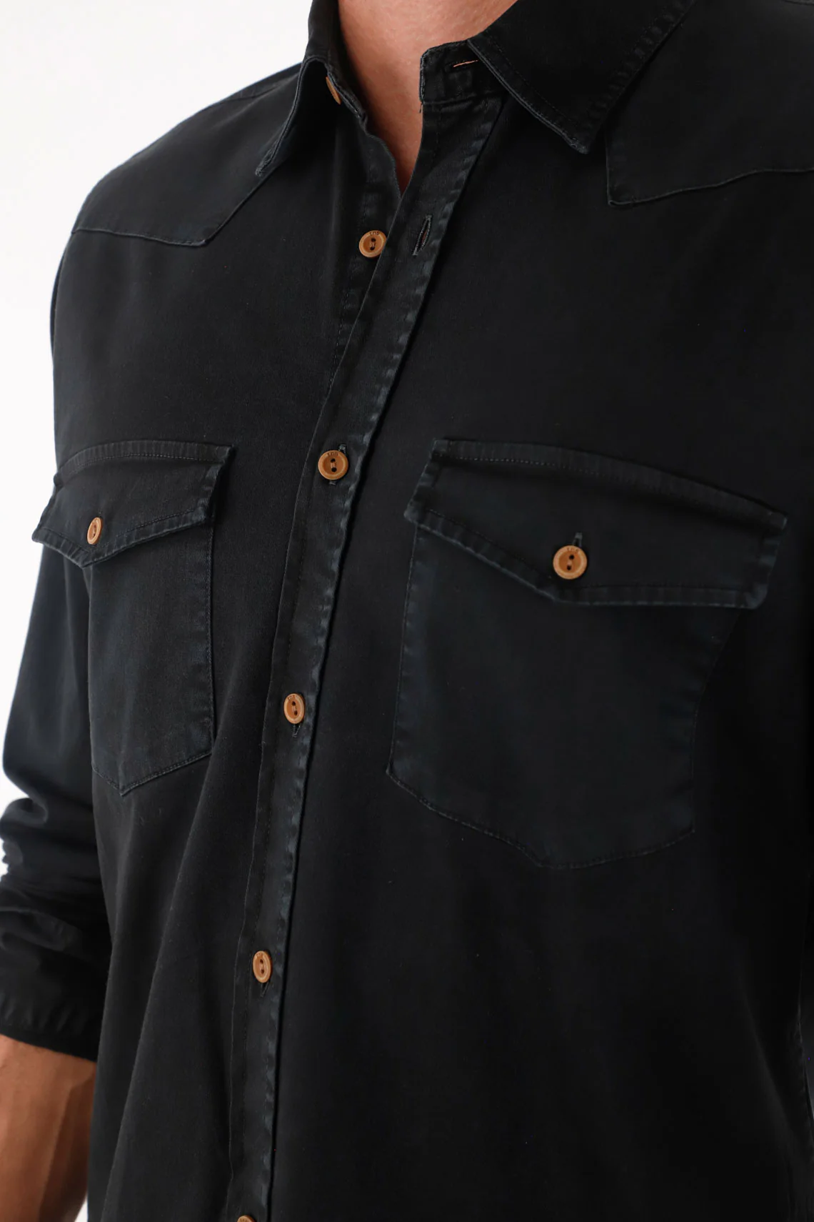 Shirt in denim with pockets black for men - Image 4