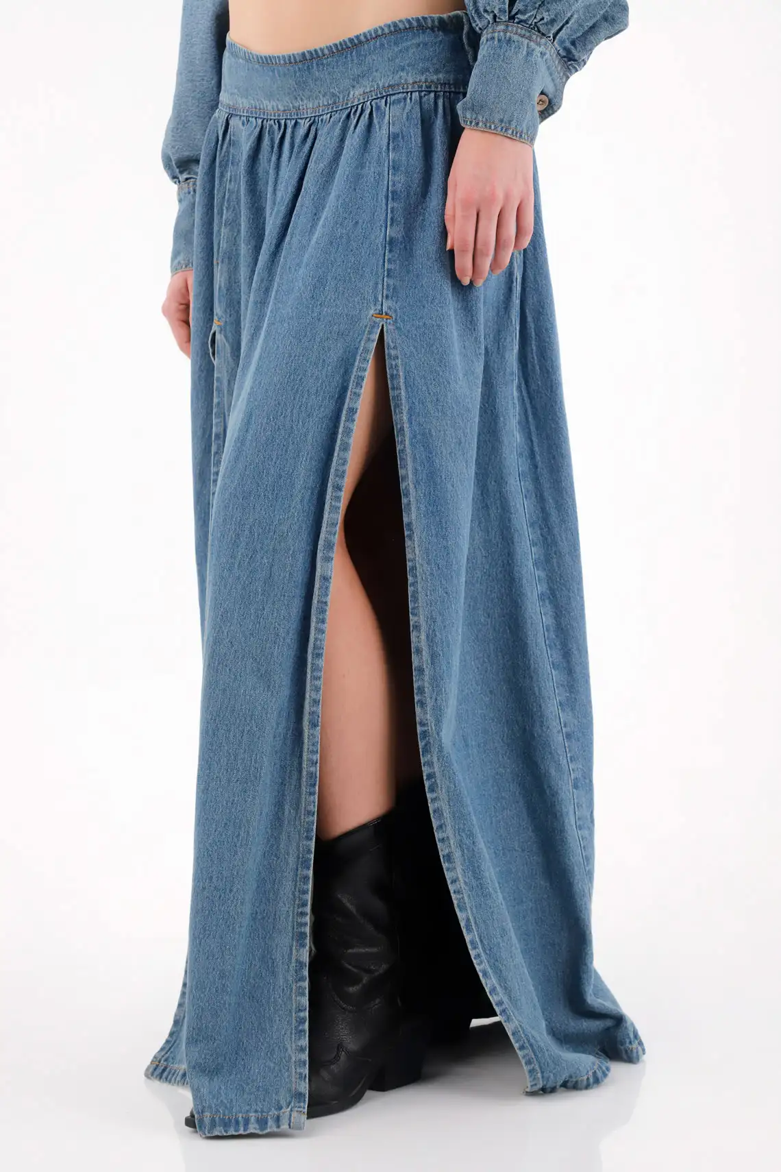 Long denim skirt with slits blue for women - Image 2