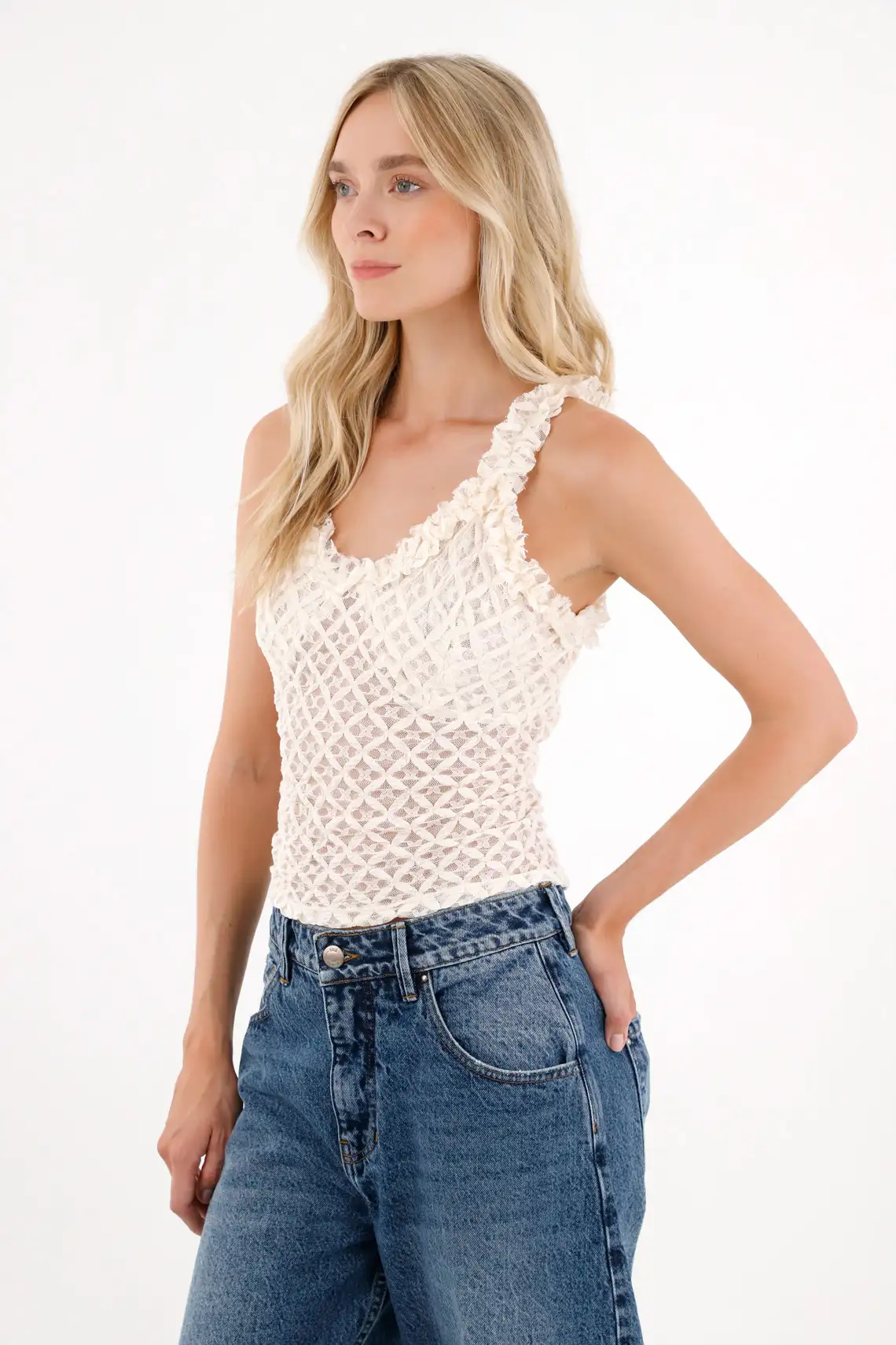 Sleeveless shirt with ruffle detail in off-white for women - Image 3