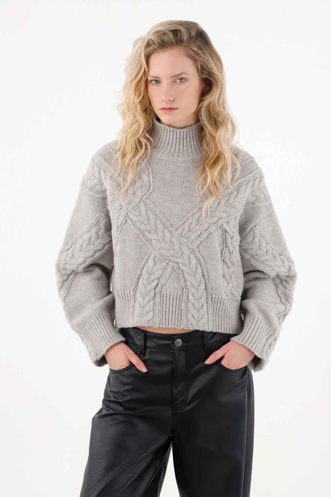 Sweatshirt with Braided Knit in Gray for Women - Image 2