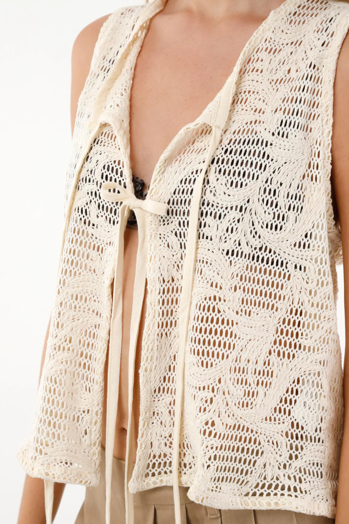 Women's Cream Vest in Mixed Fabrics - Image 3