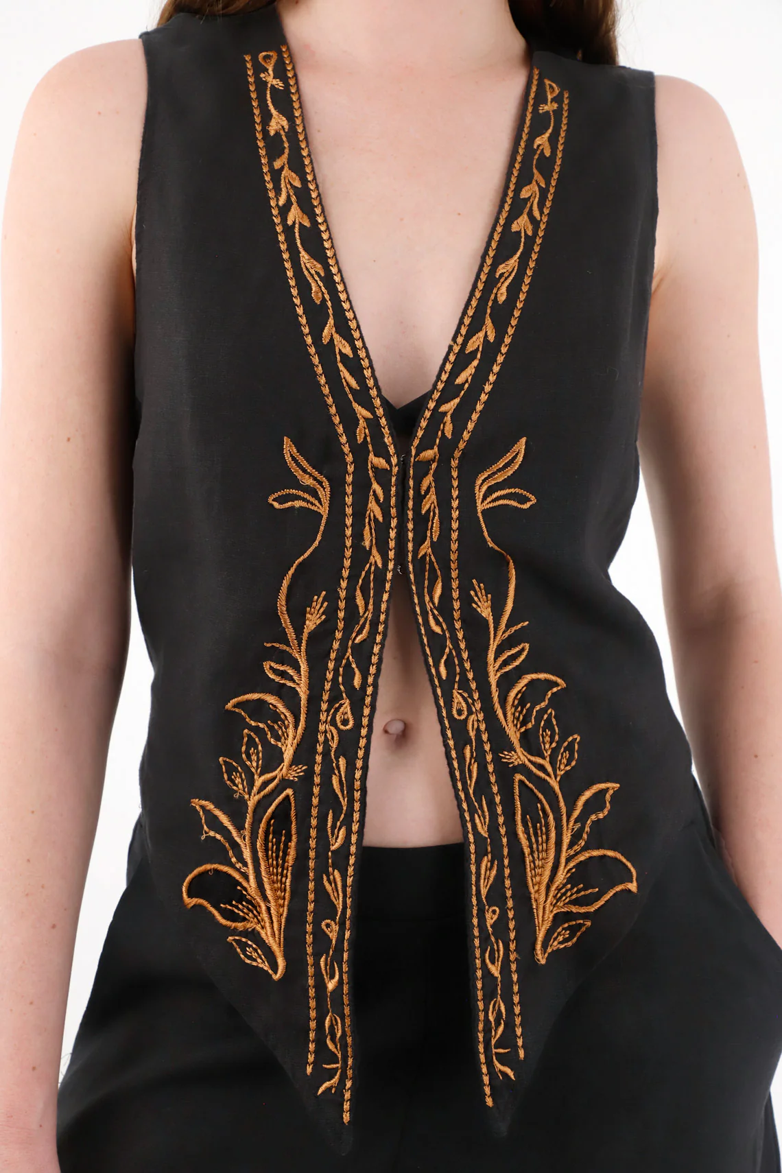 Women's 100% Linen Vest with Embroidery - Image 2