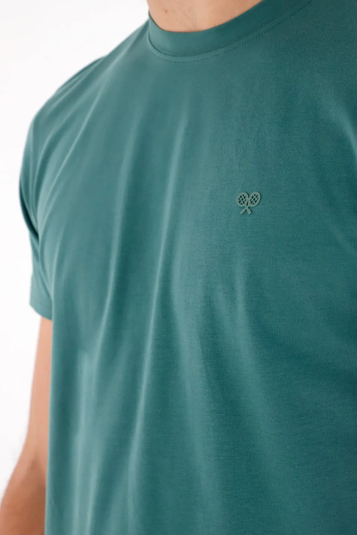 T-Shirt with Mini Racket in Green for Men - Image 2