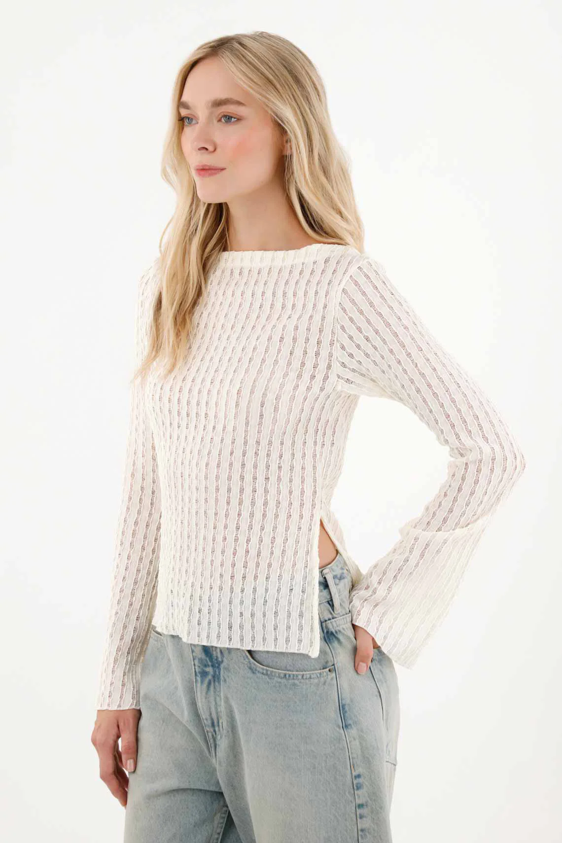 Long Sleeve Textured T-Shirt for Women - Image 2