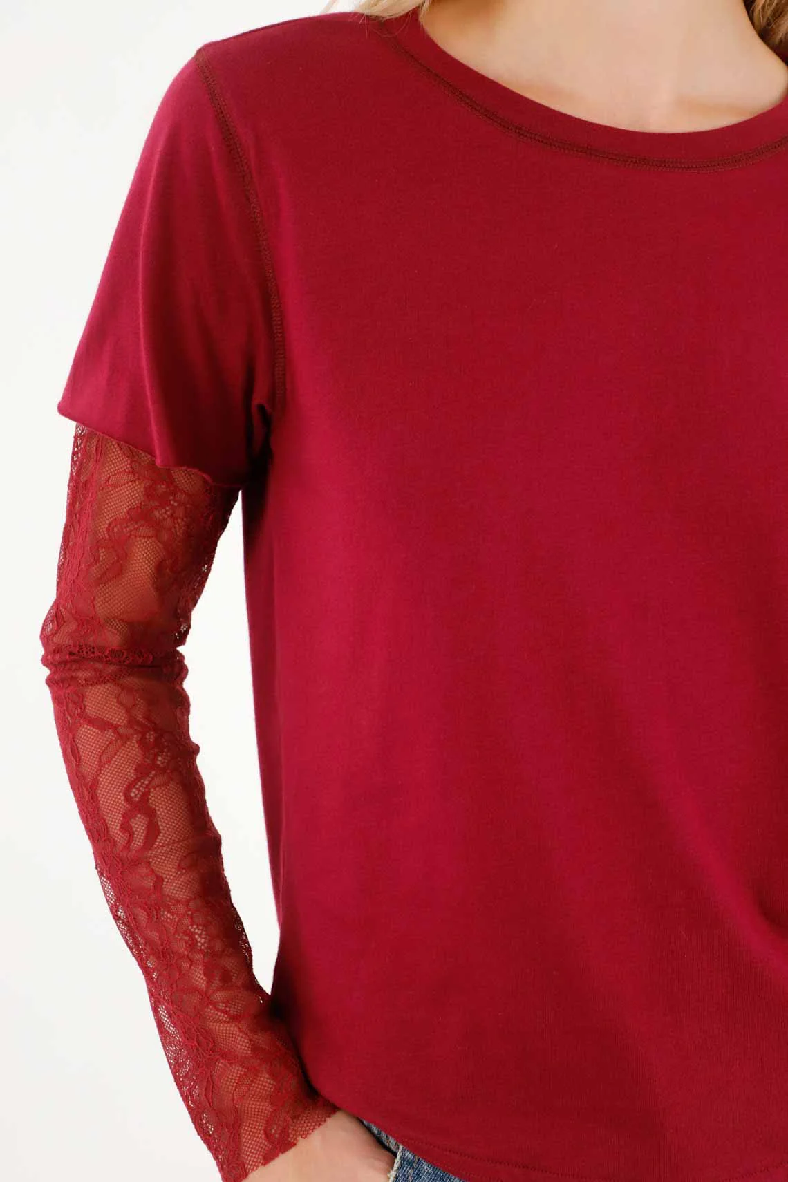 T-Shirt for Women in Wine Cotton Relaxed Fit with Lace - Image 3