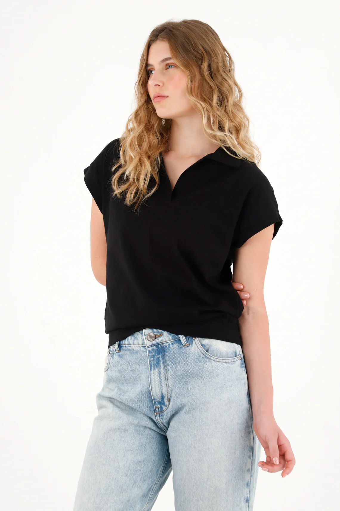 Women's black jersey t-shirt - Image 2
