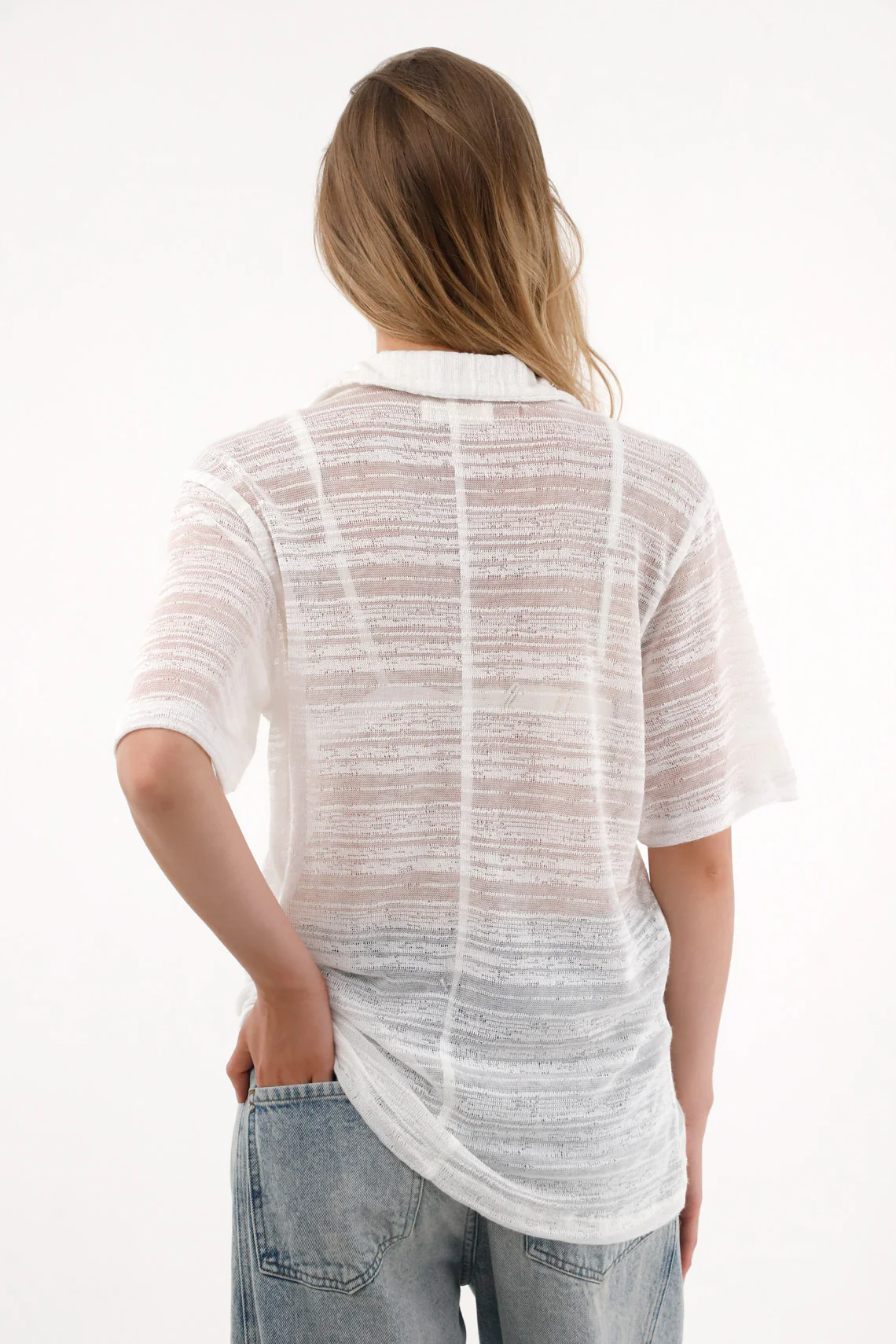 Women's woven fabric cream t-shirt - Image 4