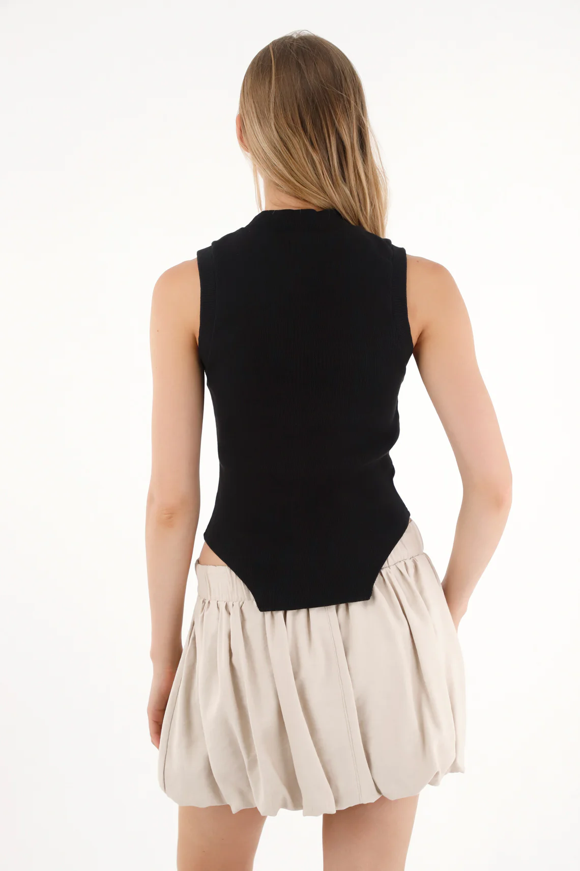 Black Sleeveless T-Shirt for Women - Image 4